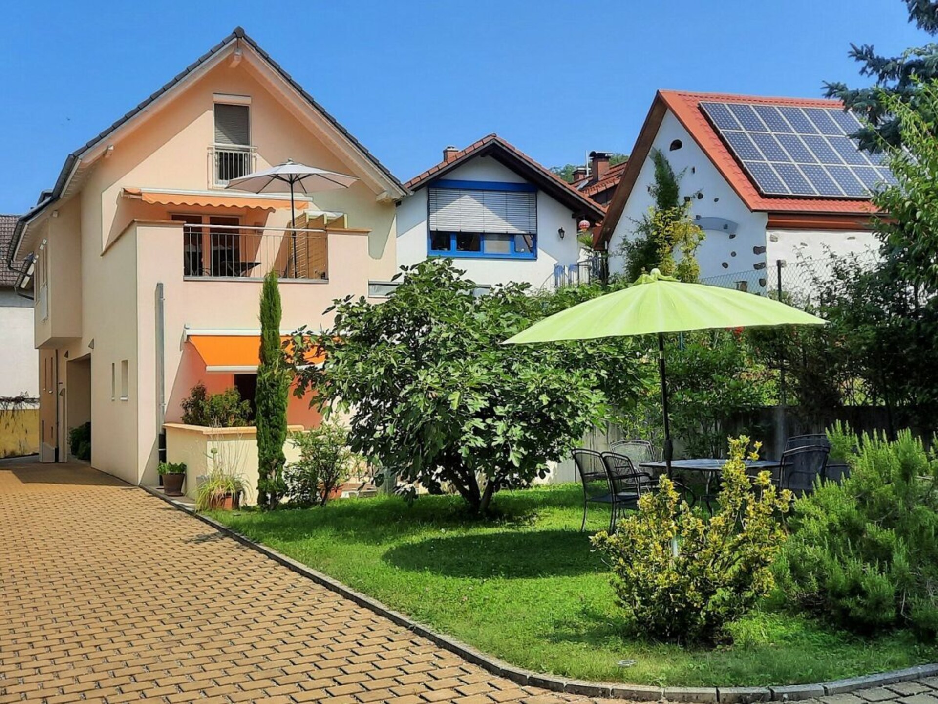 Modern vakantiehuis aan de rand van wijndorp Amoltern met dakterras - foto 3
