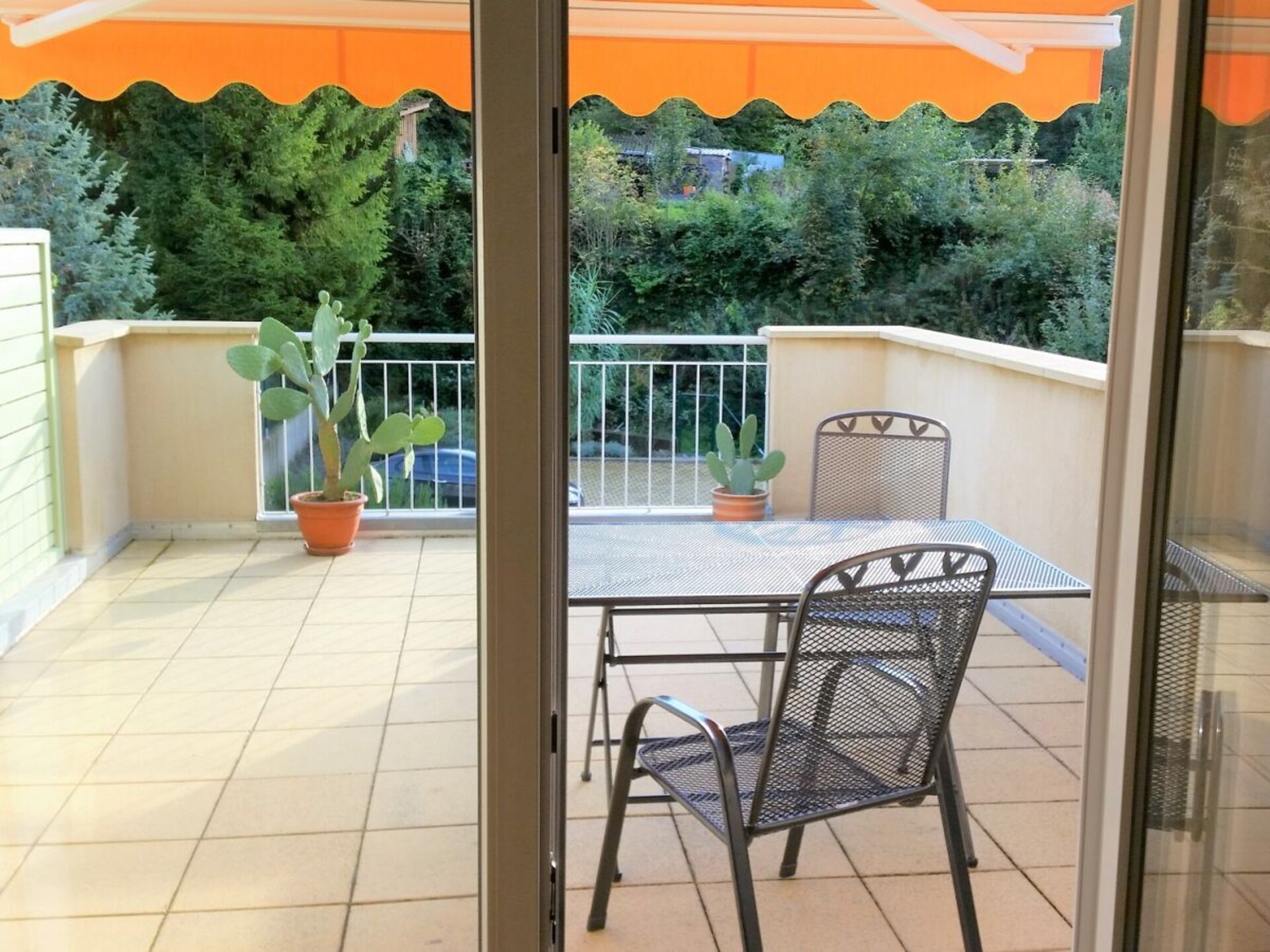 Modern vakantiehuis aan de rand van wijndorp Amoltern met dakterras - foto 10