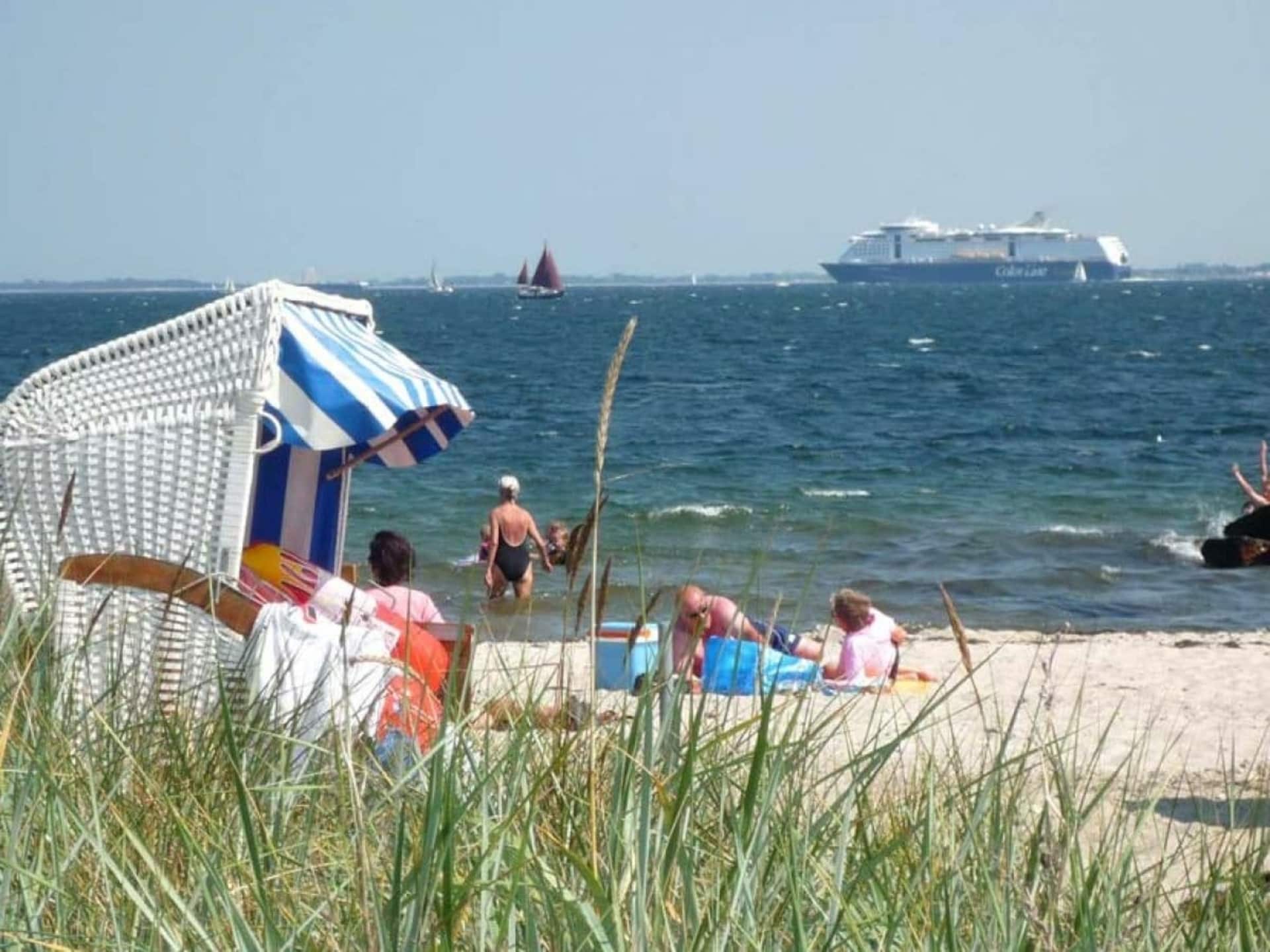 Vakantiehuis direct aan de Oostzee met panoramisch uitzicht bij Kiel - foto 21