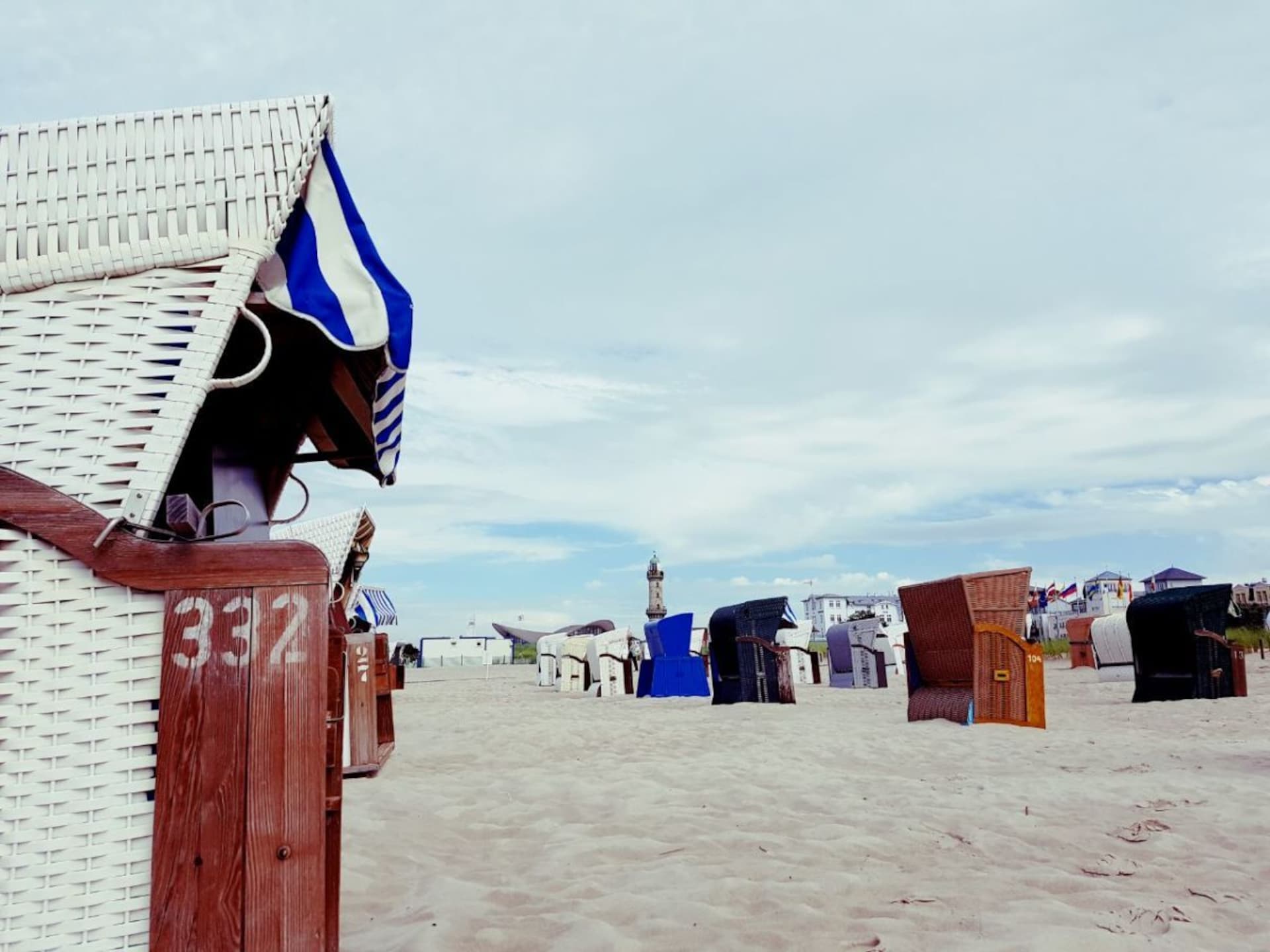 Centraal gelegen vakantiehuis in Börgerende met uitzicht op zee - foto 17
