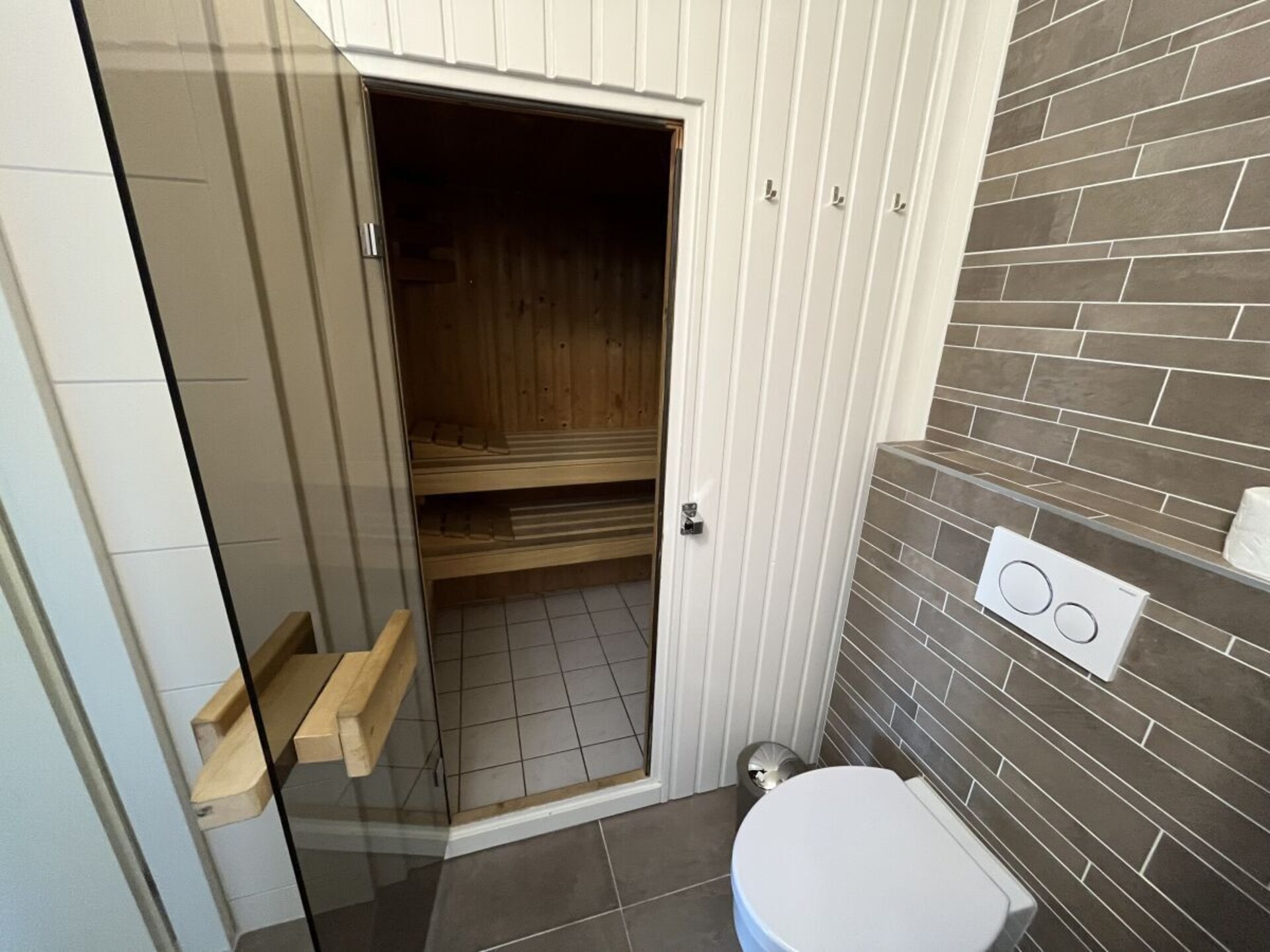 Ruime villa met Finse sauna op 5 minuten van het Noordzeestrand in Kamperland - foto 35