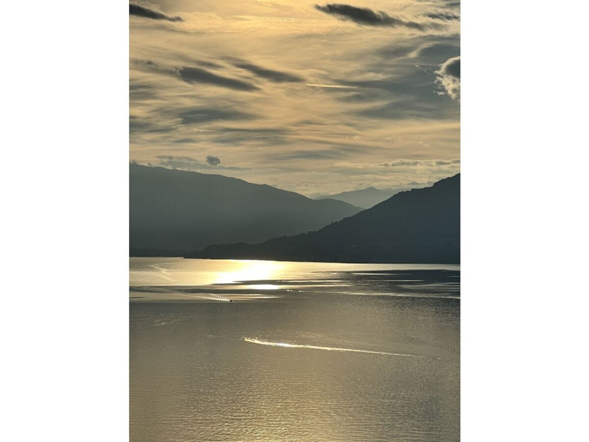 Stijlvol vakantiehuis met uitzicht op Lago Maggiore in Brezzo di Bedero - foto 21
