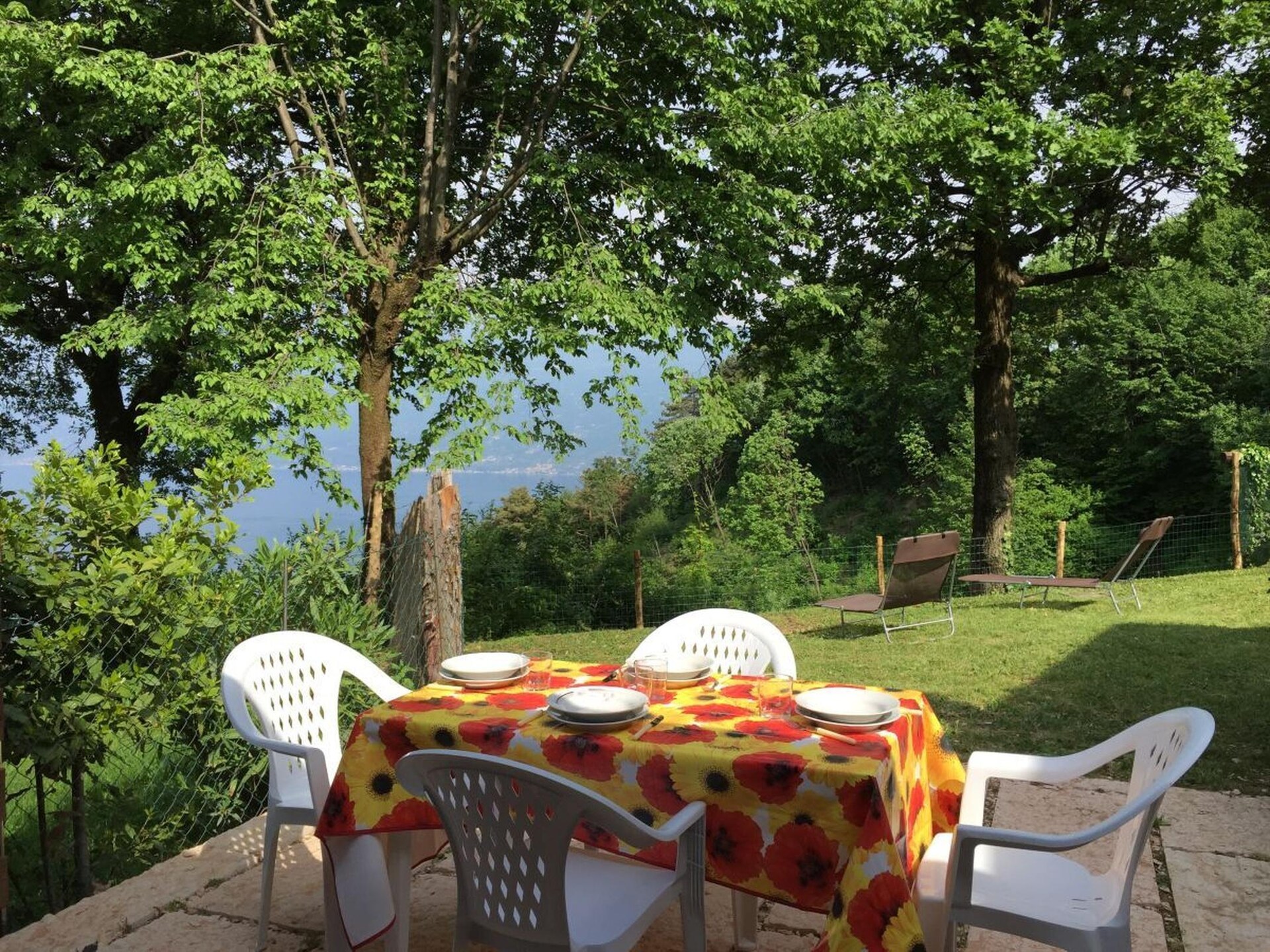 Ruim vakantiehuis met terras en meerzicht in Gargnano - foto 5