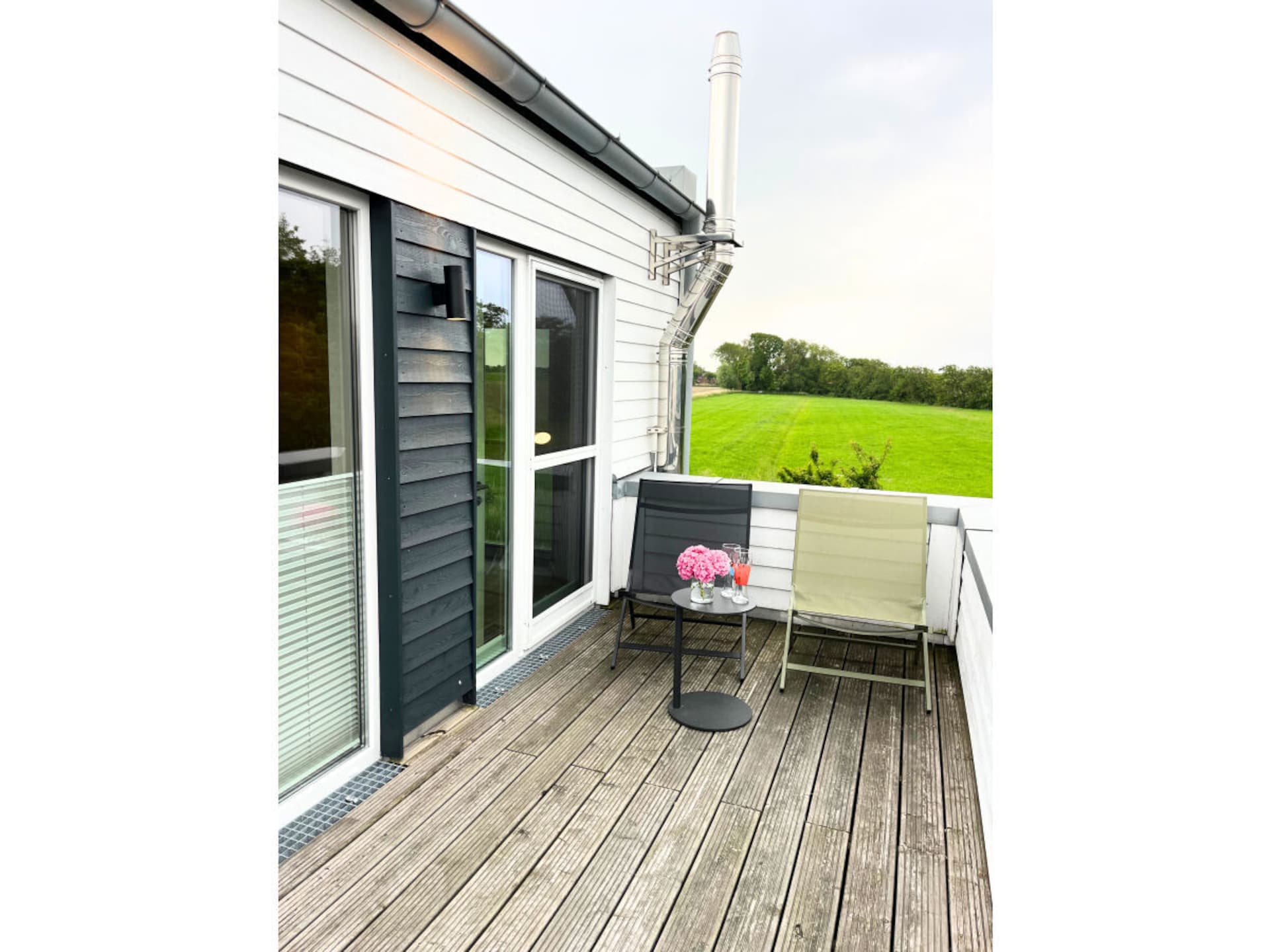 Licht vakantiehuis in Butjadingen met sauna en terras - foto 2