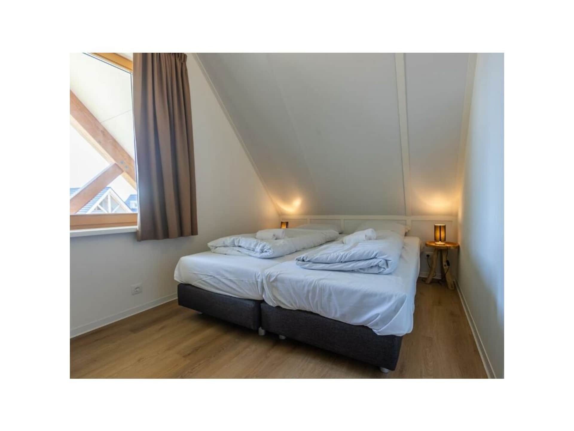 Luxe villa in Cadzand voor 10 personen met 5 en-suite badkamers - foto 11