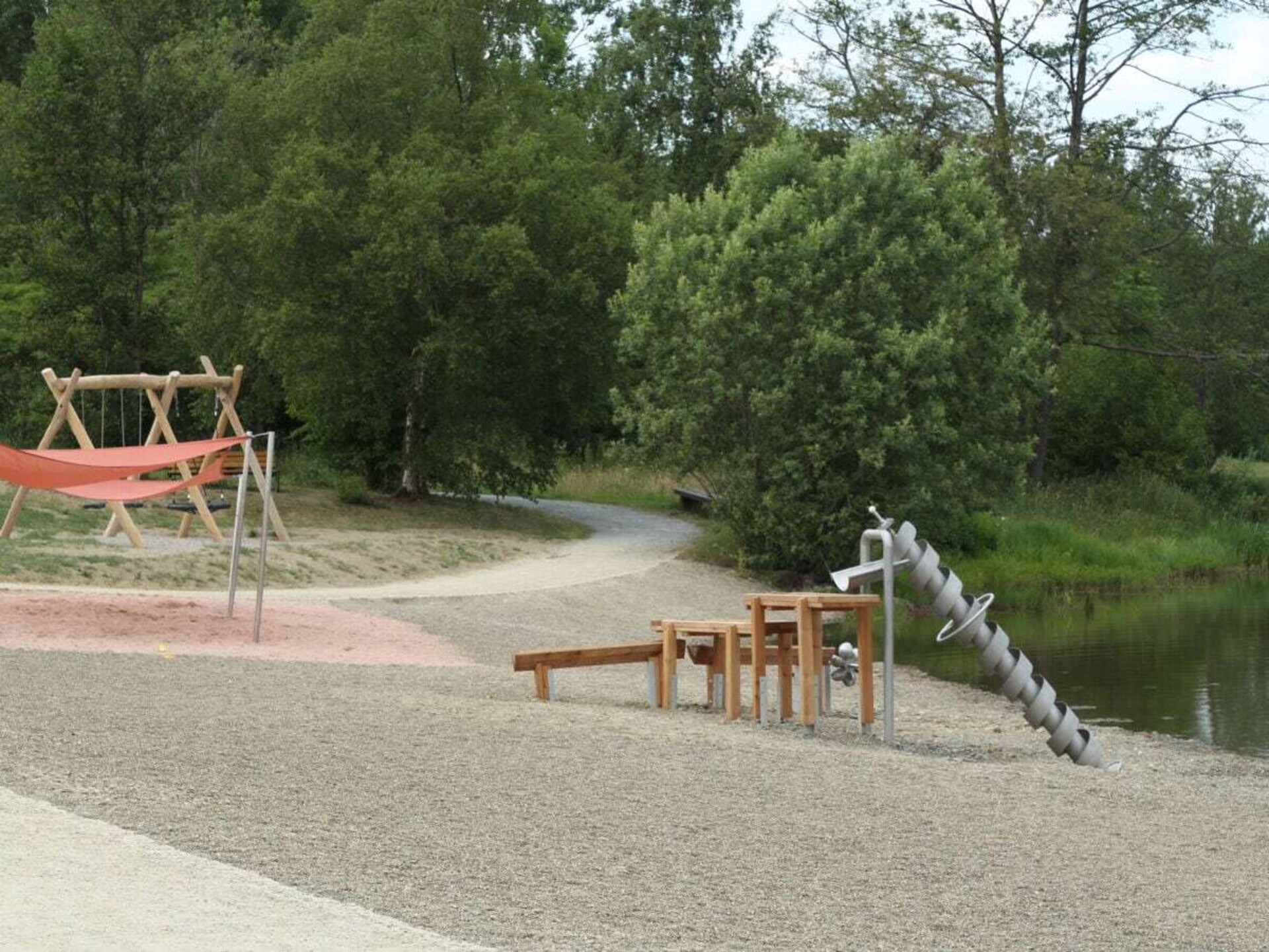Sfeervol chalet voor 5 in Lichtenberg met royale tuin en loungesets - foto 24
