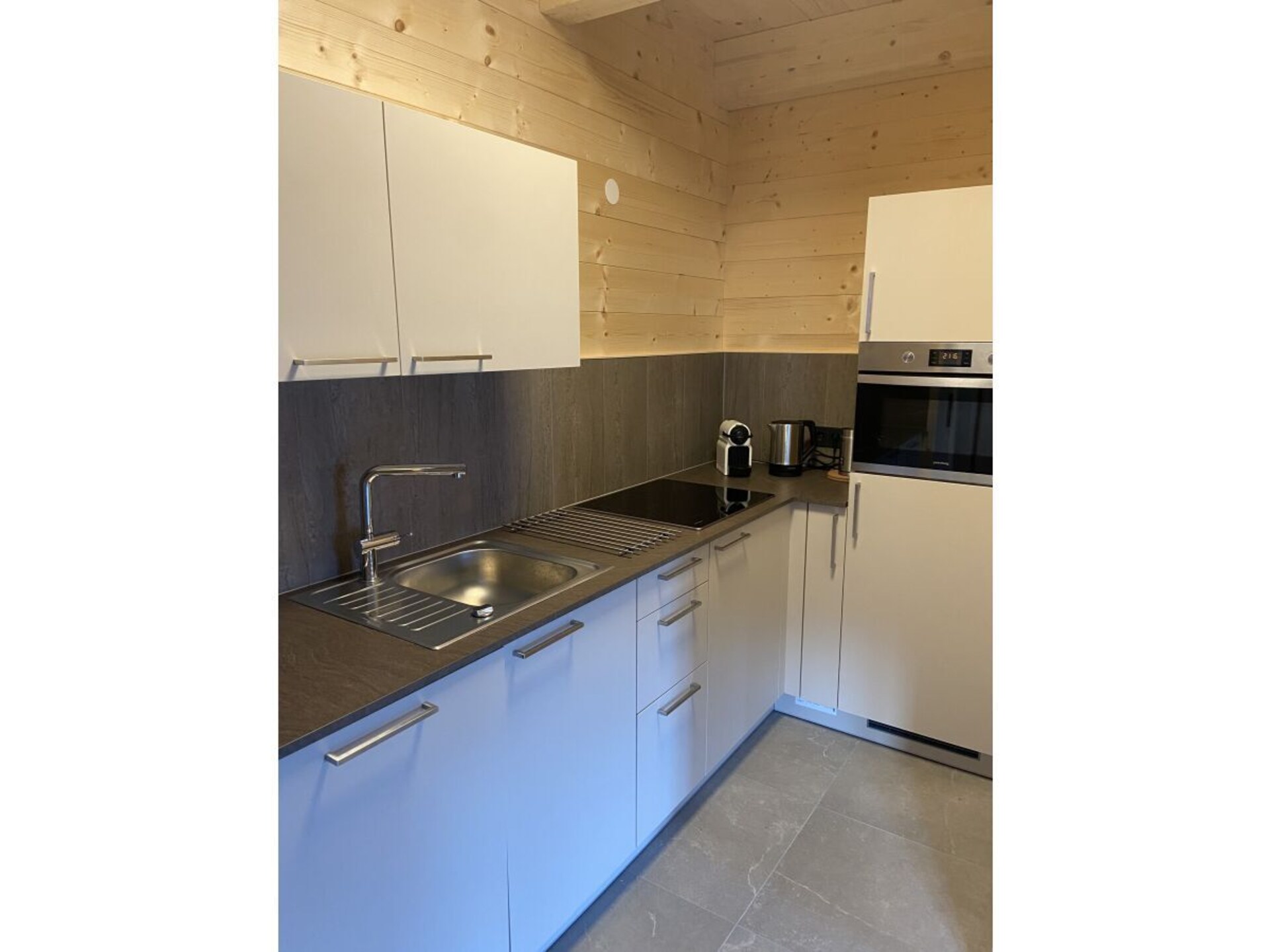 Ruim chalet in Hermagor met sauna, bergzicht en gratis zomerkaart - foto 9