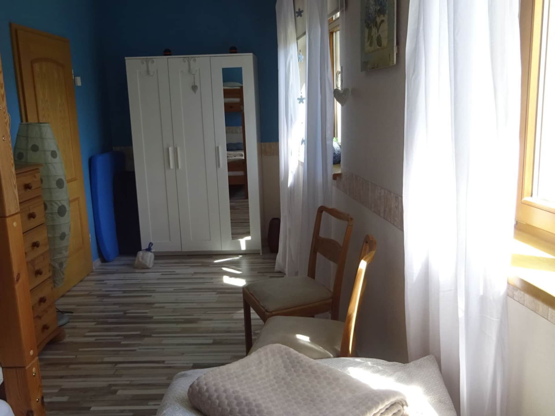 Ruim vakantiehuis met zwembad en open haard aan de rand van Görlitz - foto 14