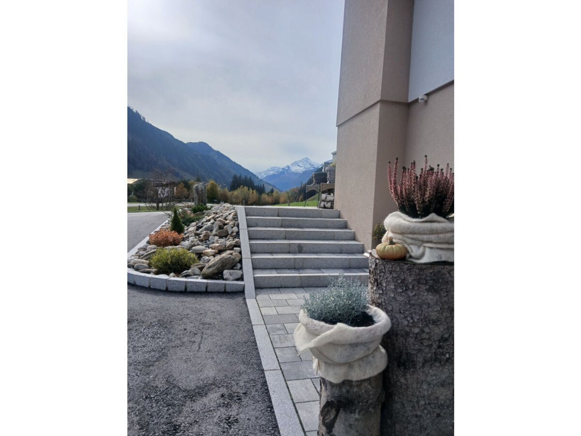 Zonnig vakantiehuis met dakterras en bergzicht in Rauris - foto 2
