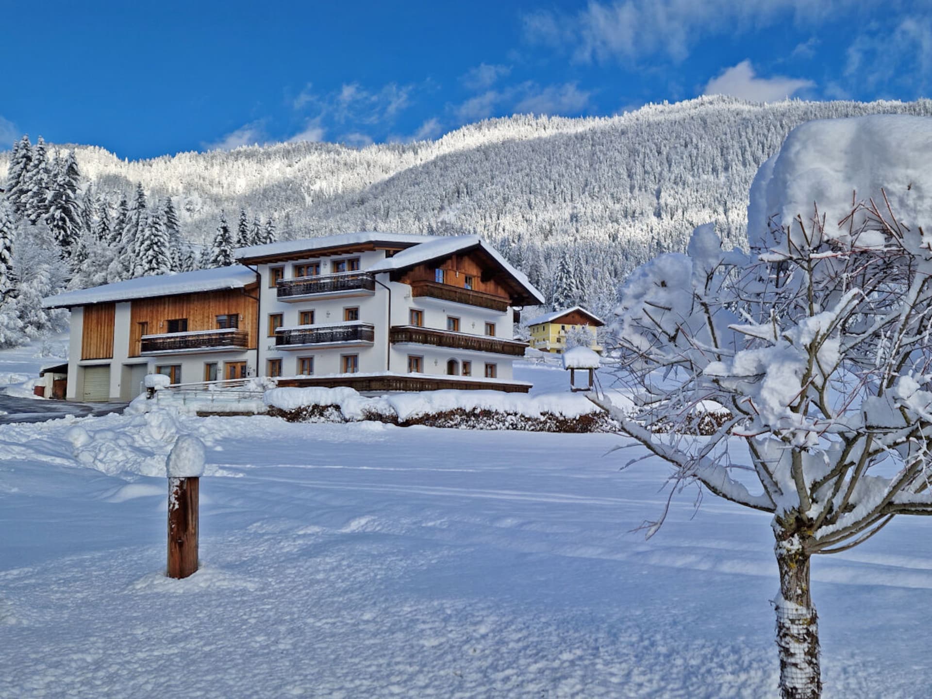Licht vakantiehuis met balkon en uitzicht in Abtenau - foto 2