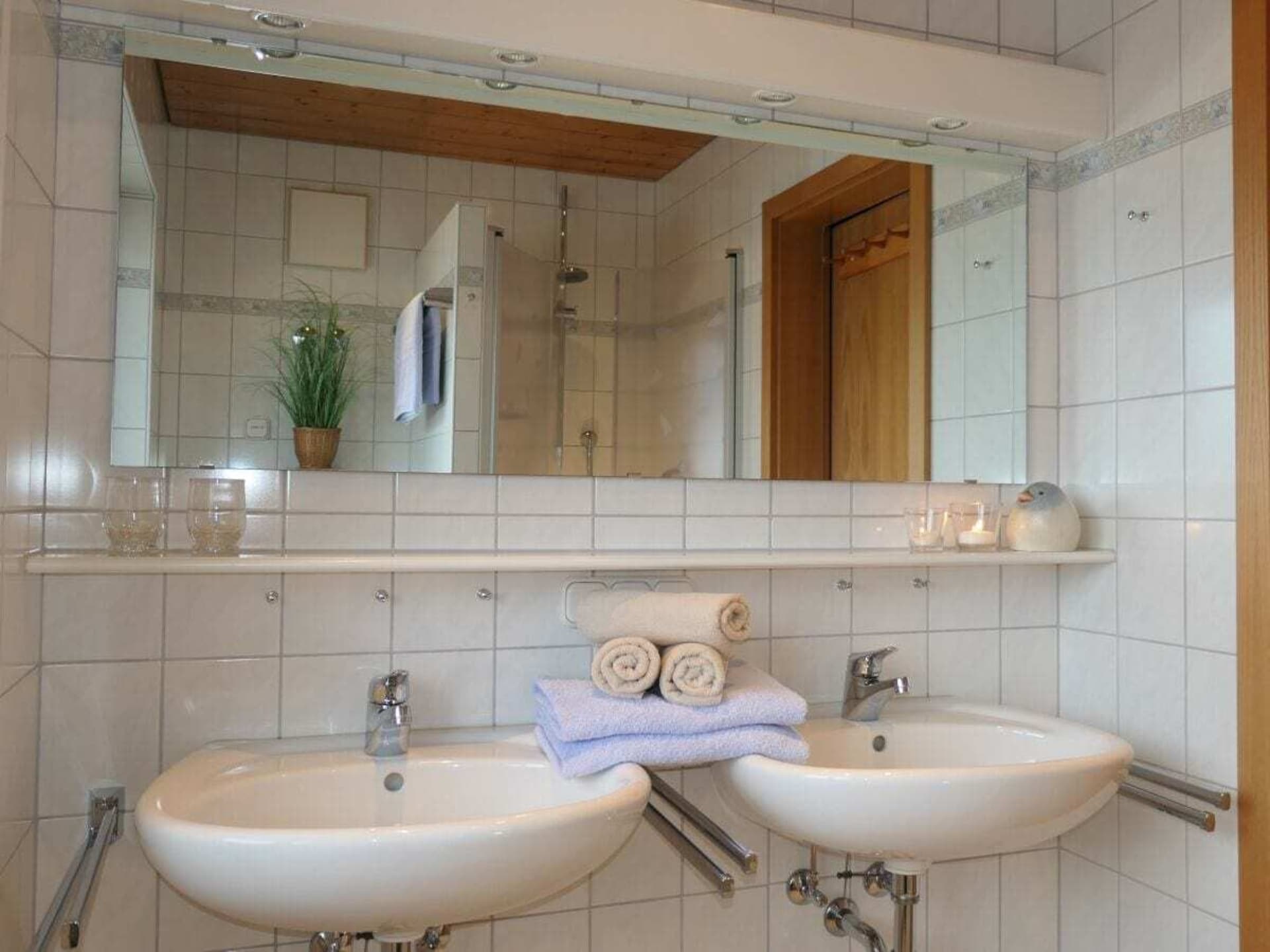 Aan de piste: Ruim vakantiehuis in het centrum van Fischen - foto 13