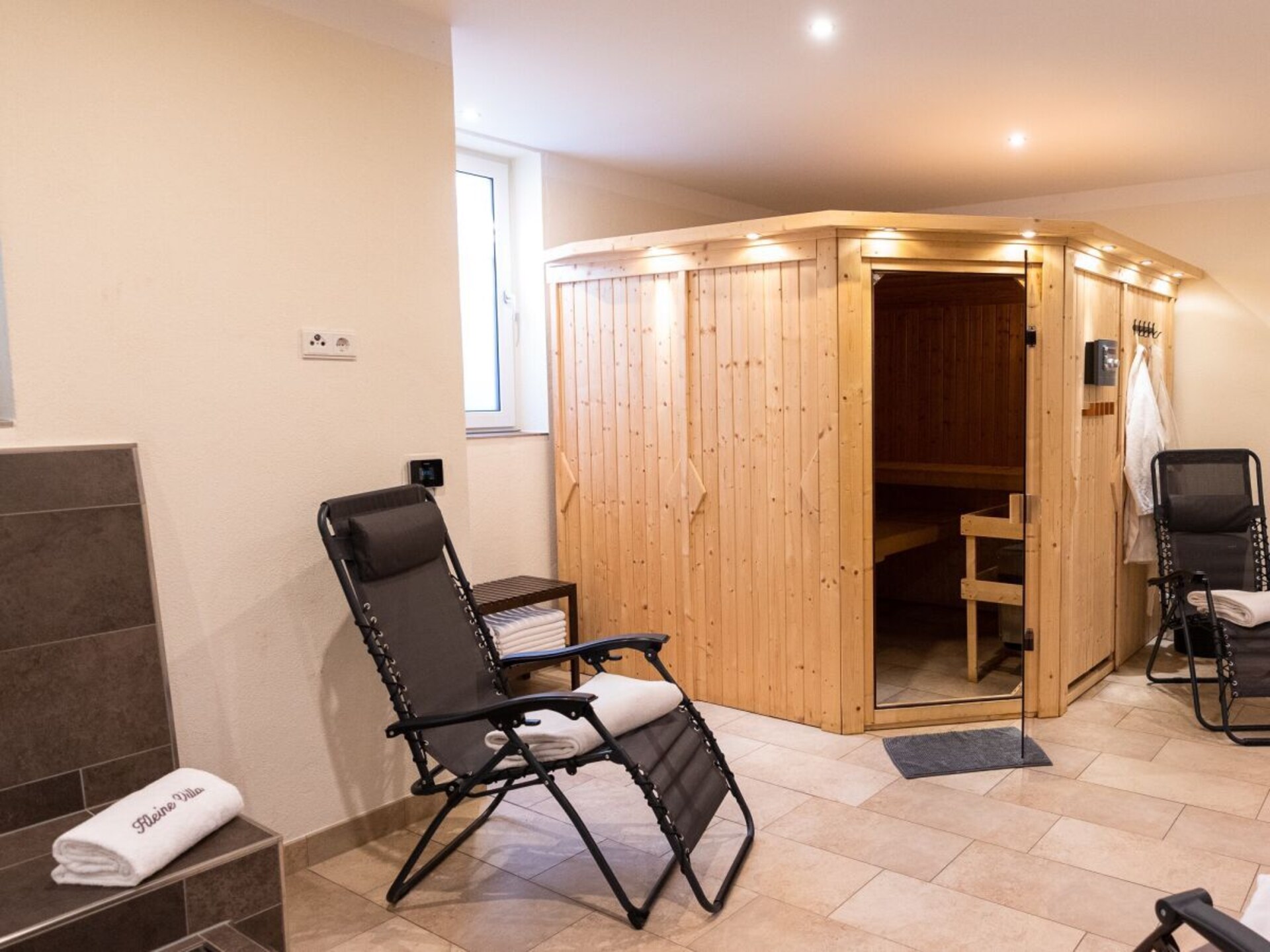Luxe 20-persoons vakantiehuis met wellness in Olsberg, Sauerland - foto 23