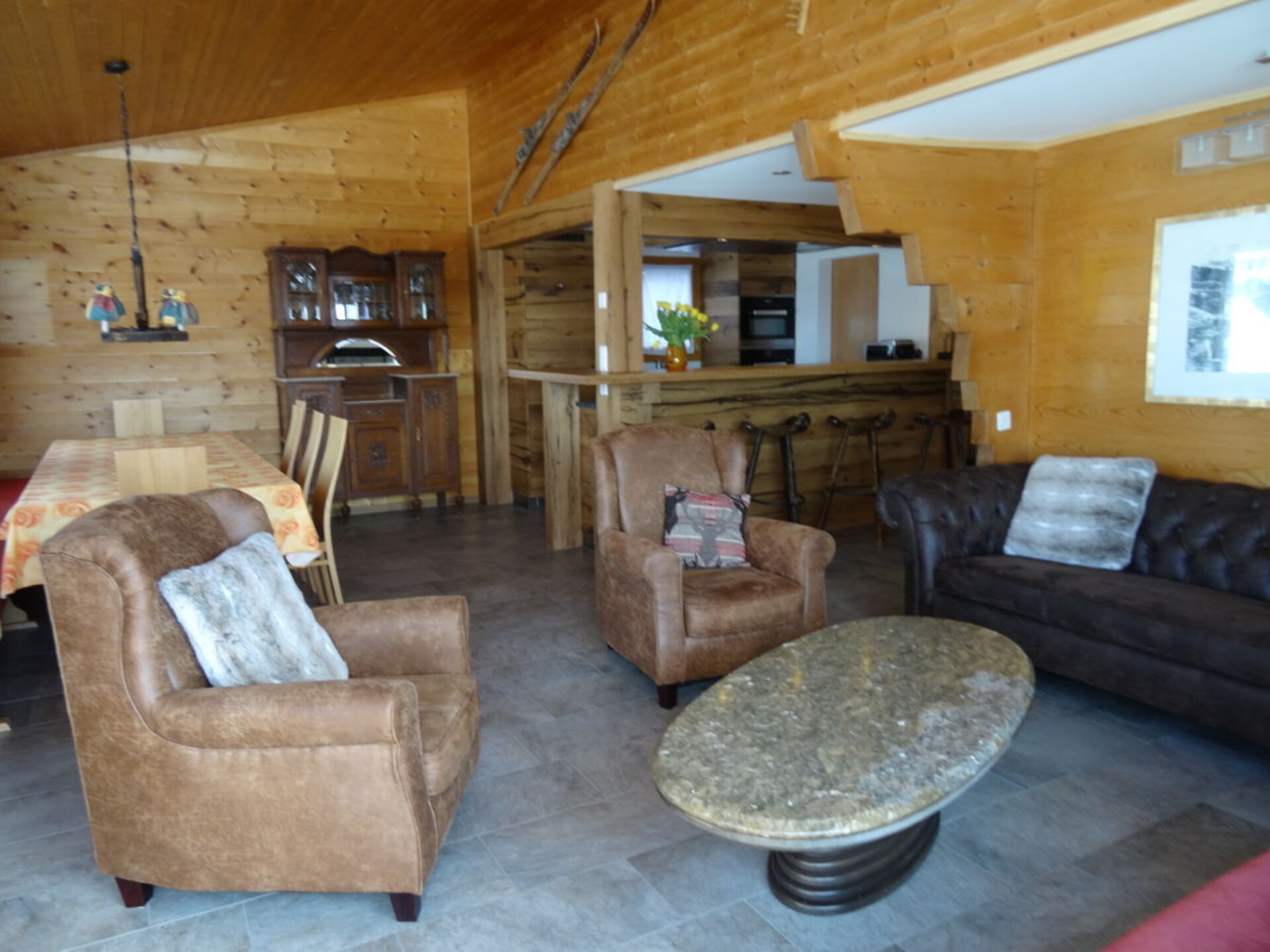 Ruim chalet voor 10 personen in Bettmeralp, op 100 meter van de skilift - foto 5