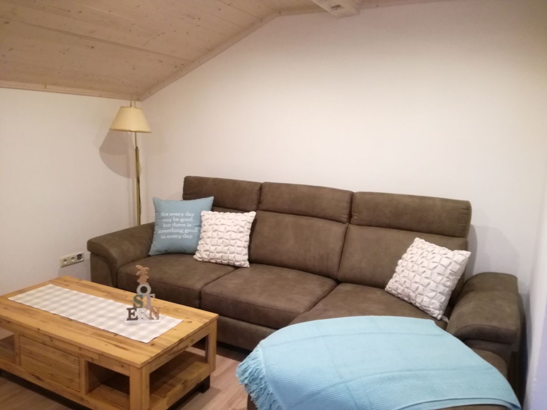 Gerenoveerd vakantiehuis op zolder met panoramisch balkon in Hunding - foto 9