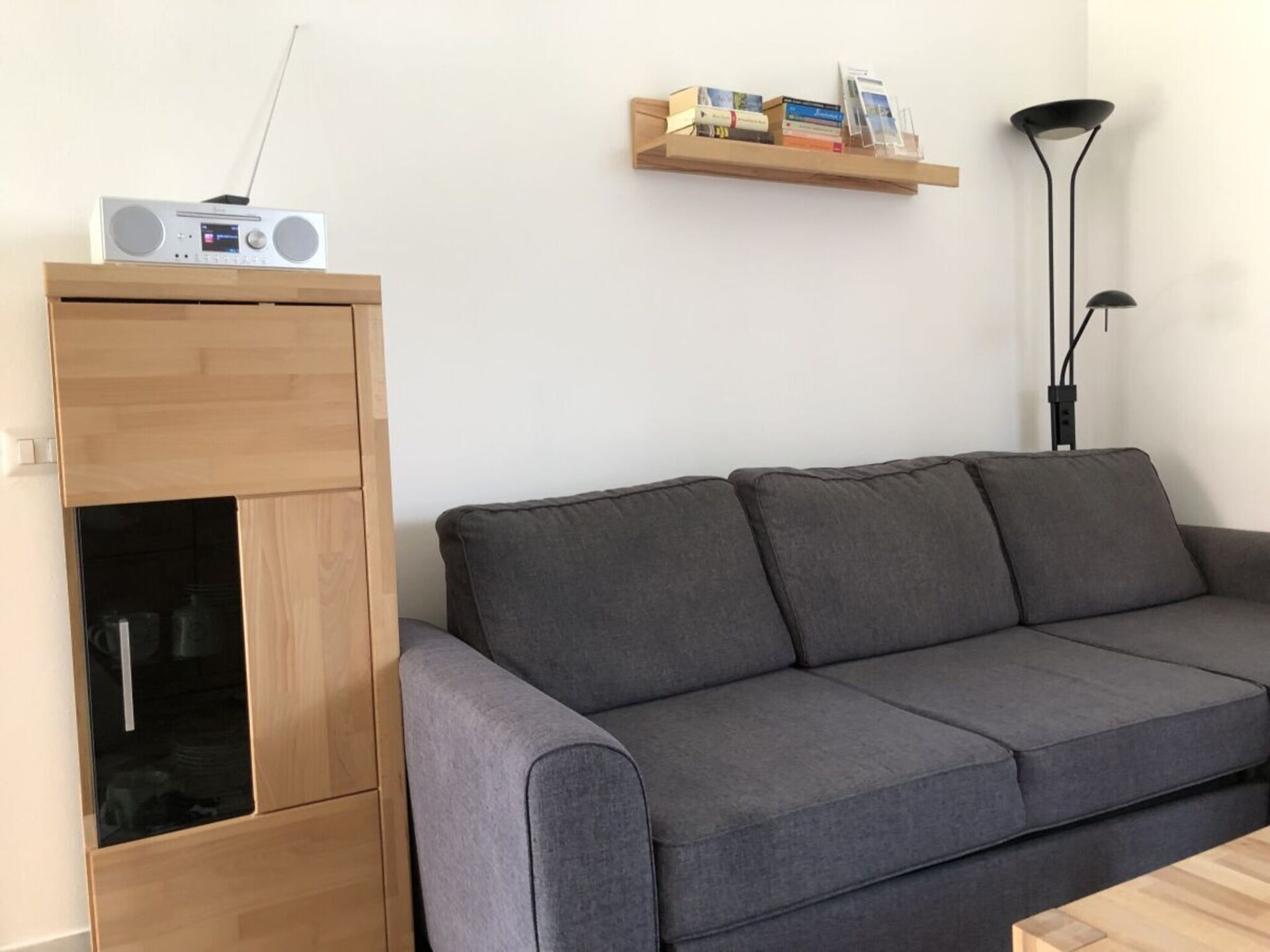 Gerenoveerd vakantiehuis in Brezzo di Bedero voor 3 personen - foto 4