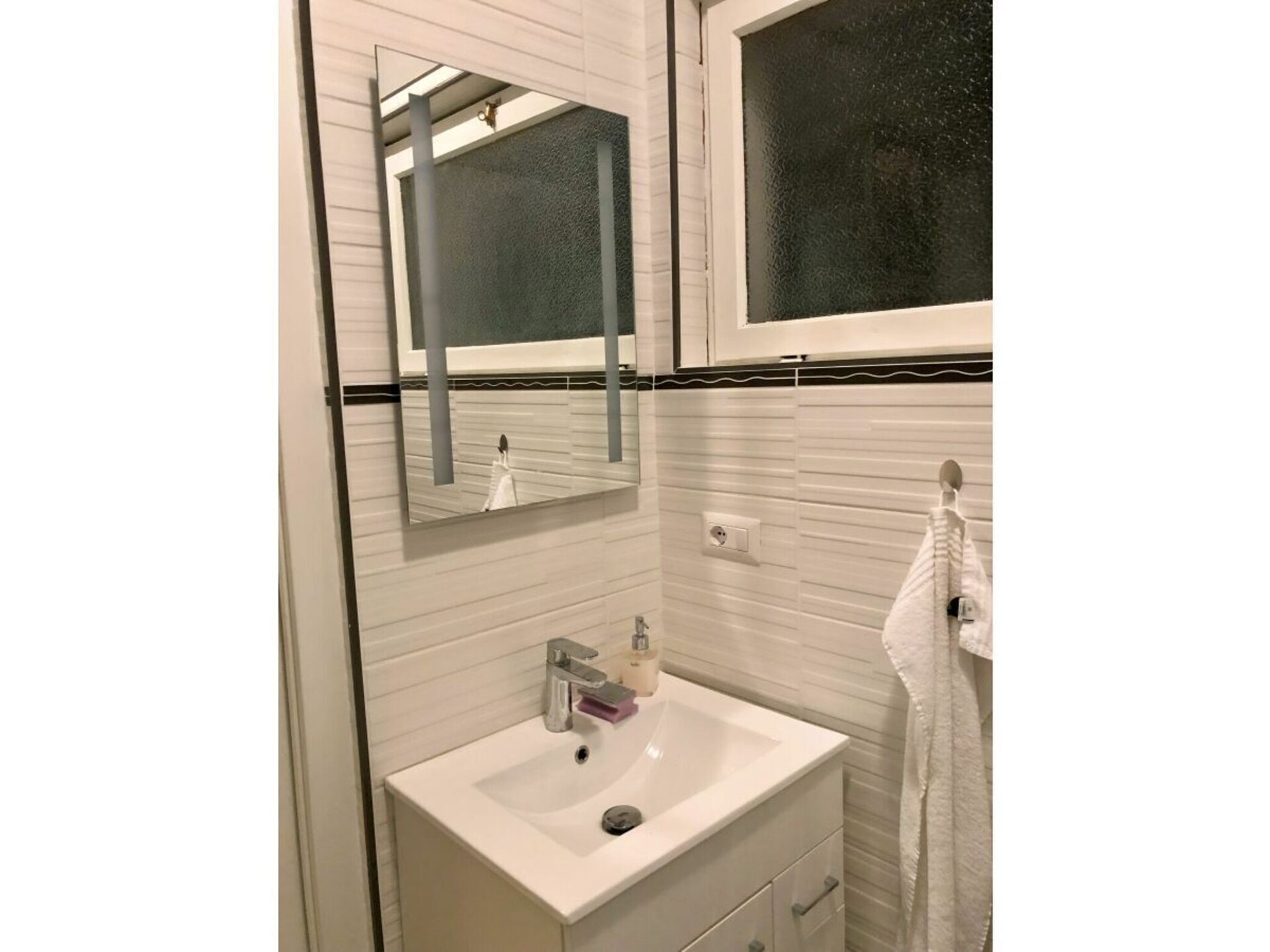 Gerenoveerd vakantiehuis in Brezzo di Bedero voor 3 personen - foto 12