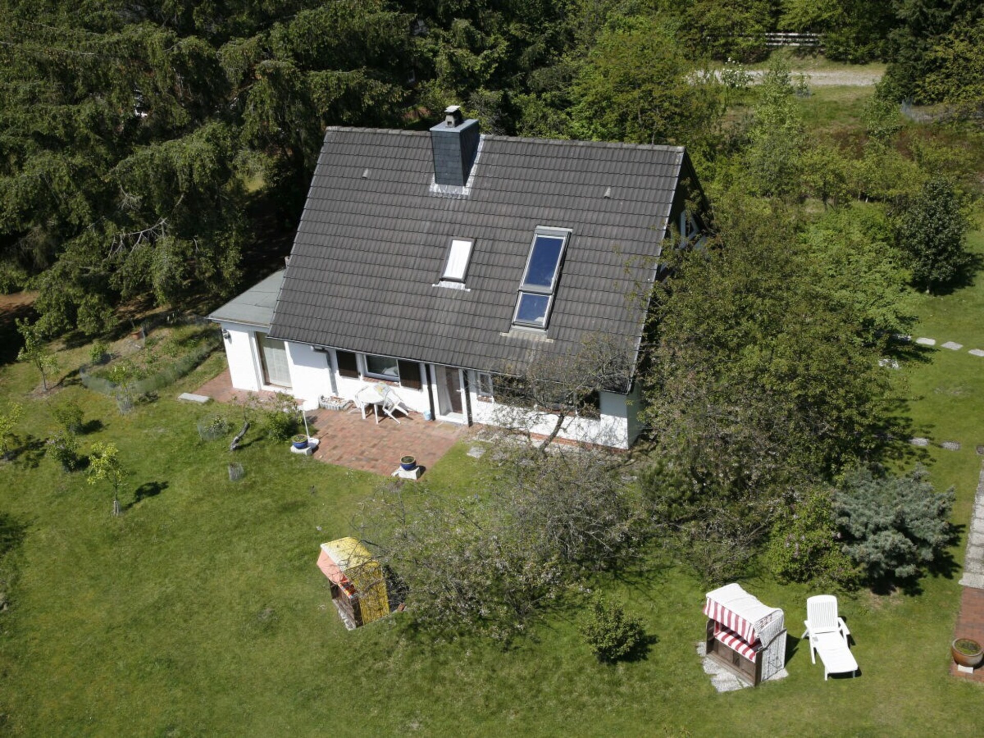 Romantische bungalow voor 3 aan de heide in Nebel met houtkachel - foto 5