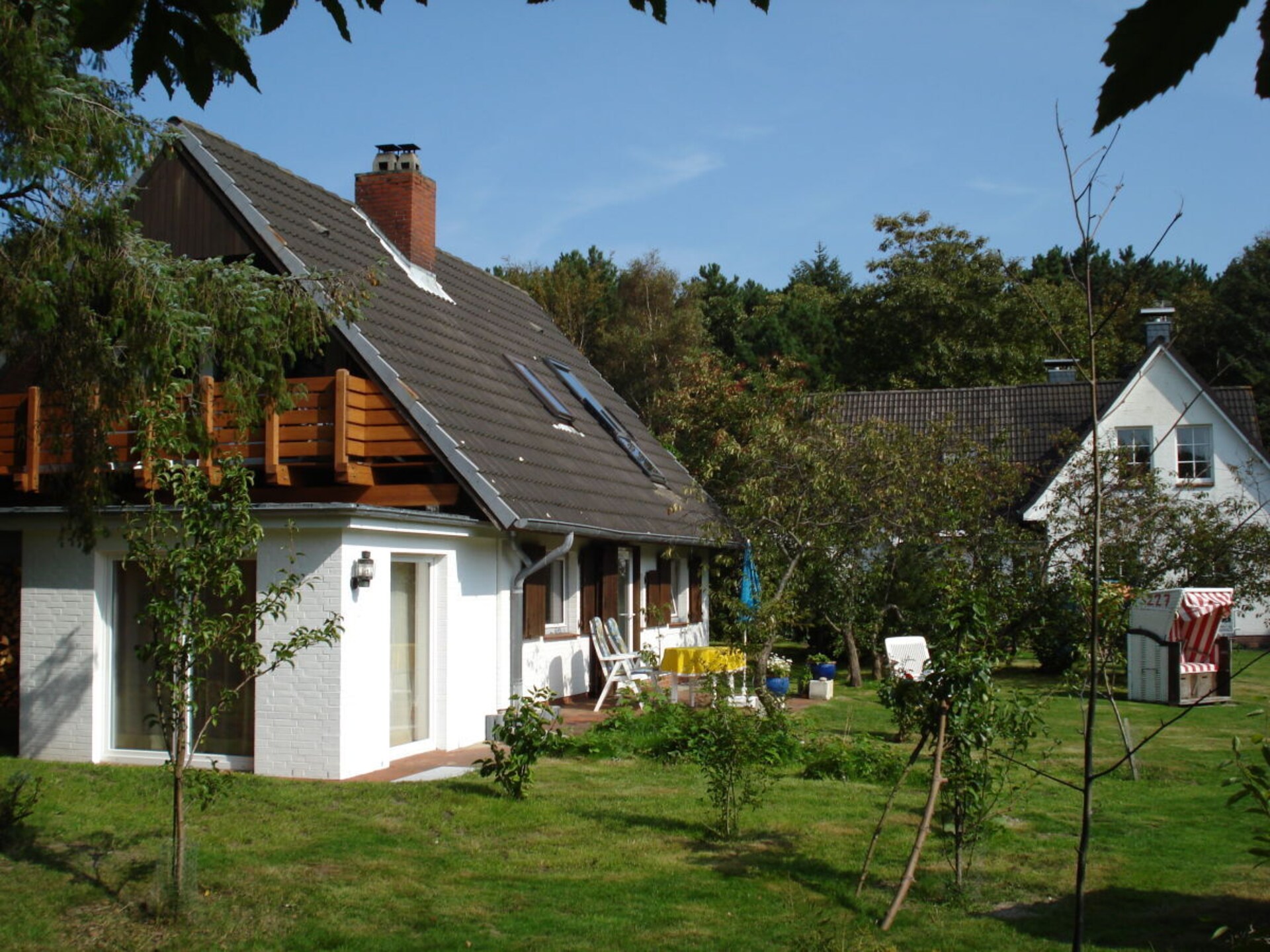 Romantische bungalow voor 3 aan de heide in Nebel met houtkachel - foto 6