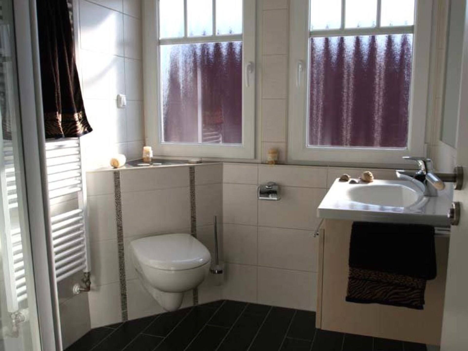Vakantiehuis met sauna, bubbelbad en tuin op 600m van centrum Dornum - foto 11