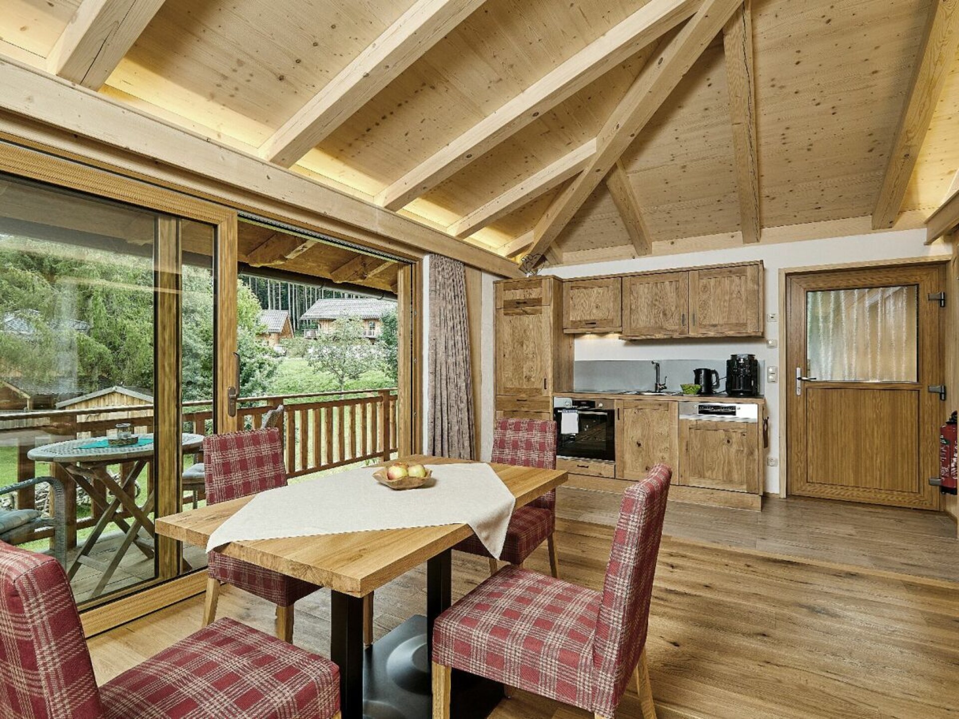 Romantisch chalet met sauna, whirlpool en ontbijt in Ainring, Beieren - foto 16