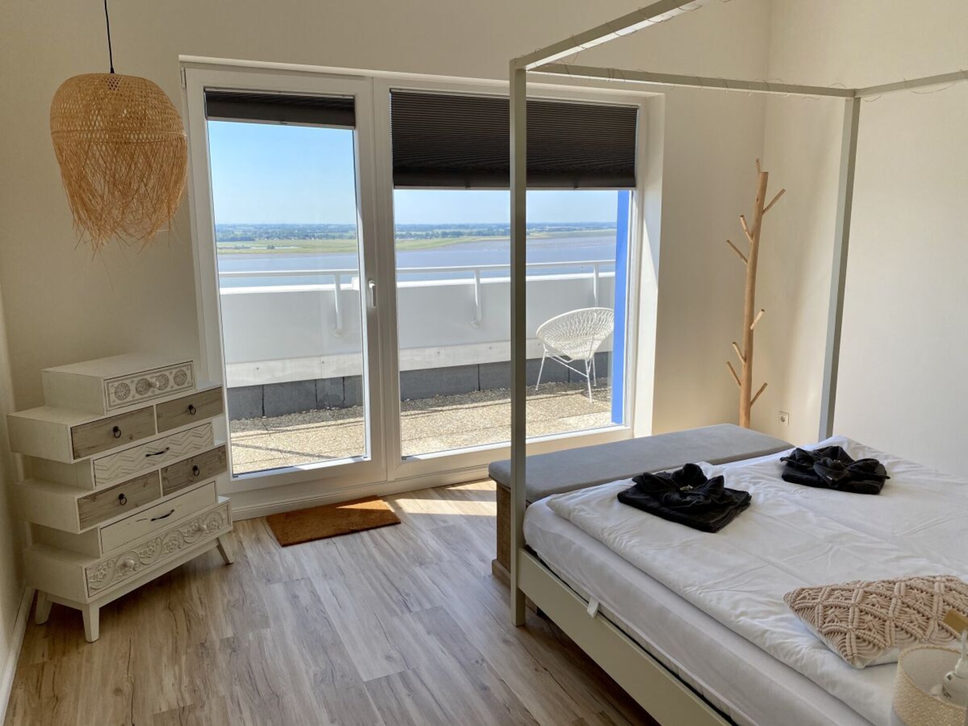 Sky Suite: Luxe Penthouse met Dakterras en Panoramisch Zeezicht in Bremerhaven - foto 15