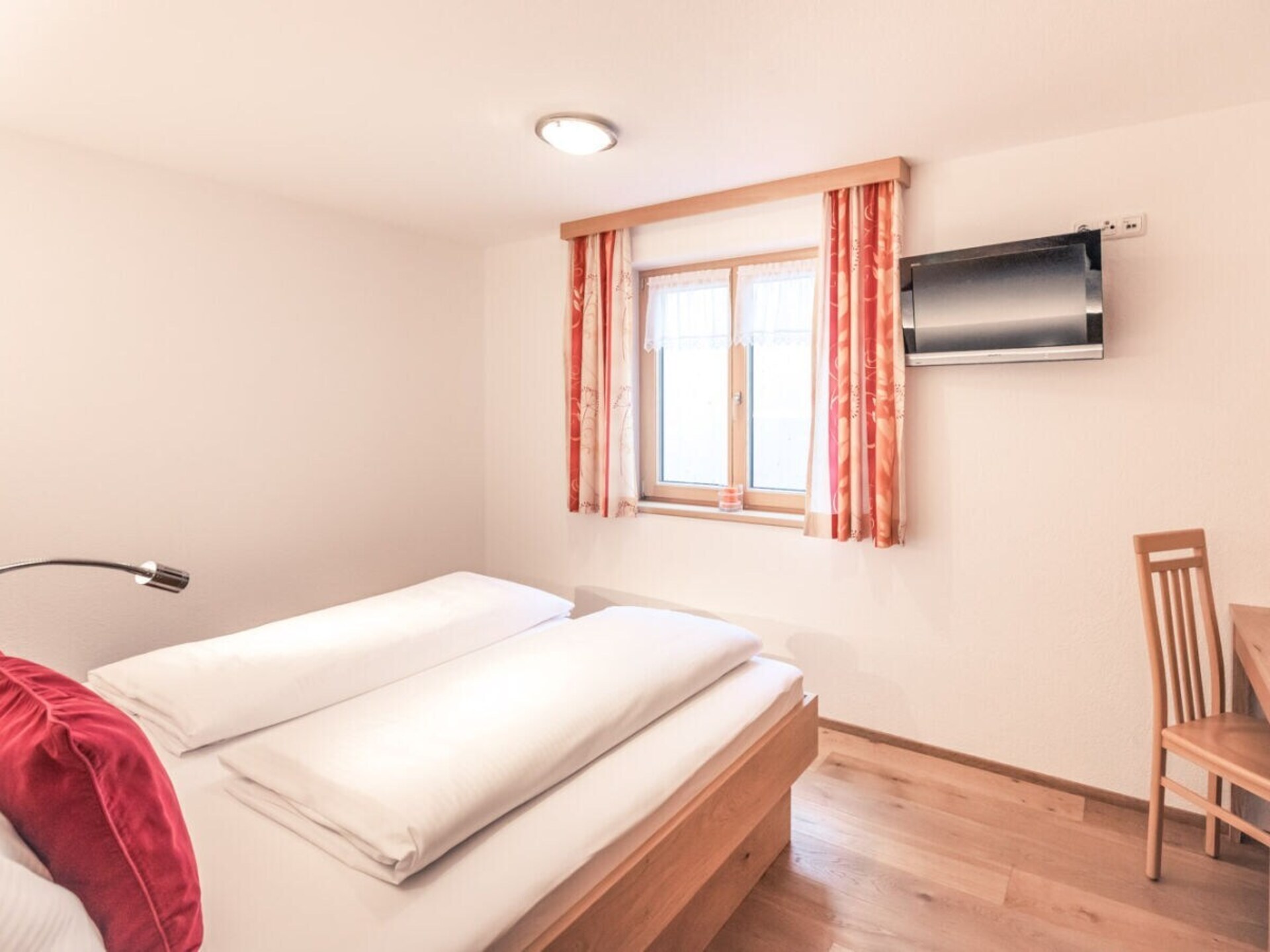Rustiek appartement voor 8 personen in Schröcken met terras en speelkamer - foto 13
