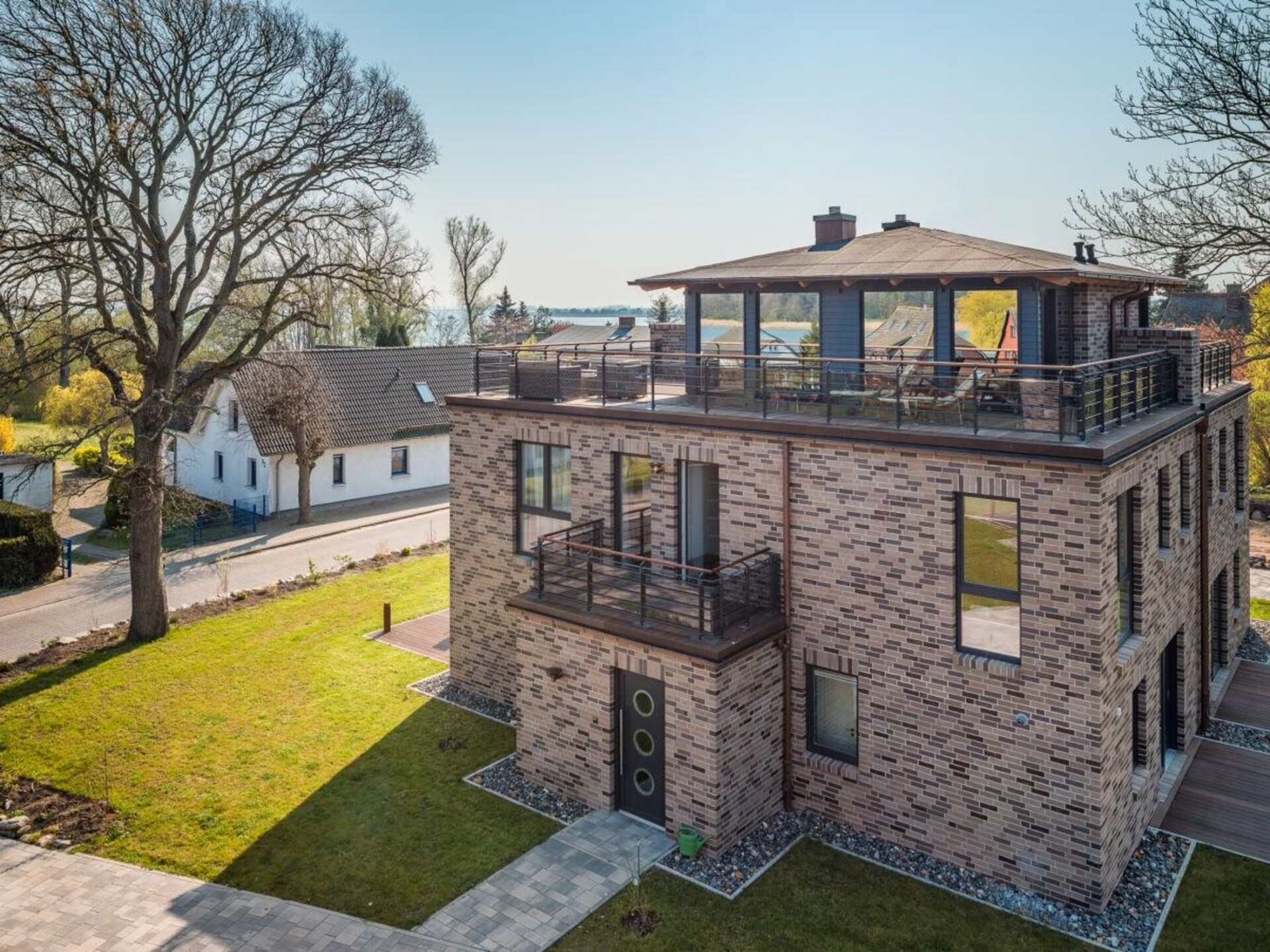 Exclusief vakantiehuis met sauna en panoramisch dakterras aan de Breeger Bodden - foto 4