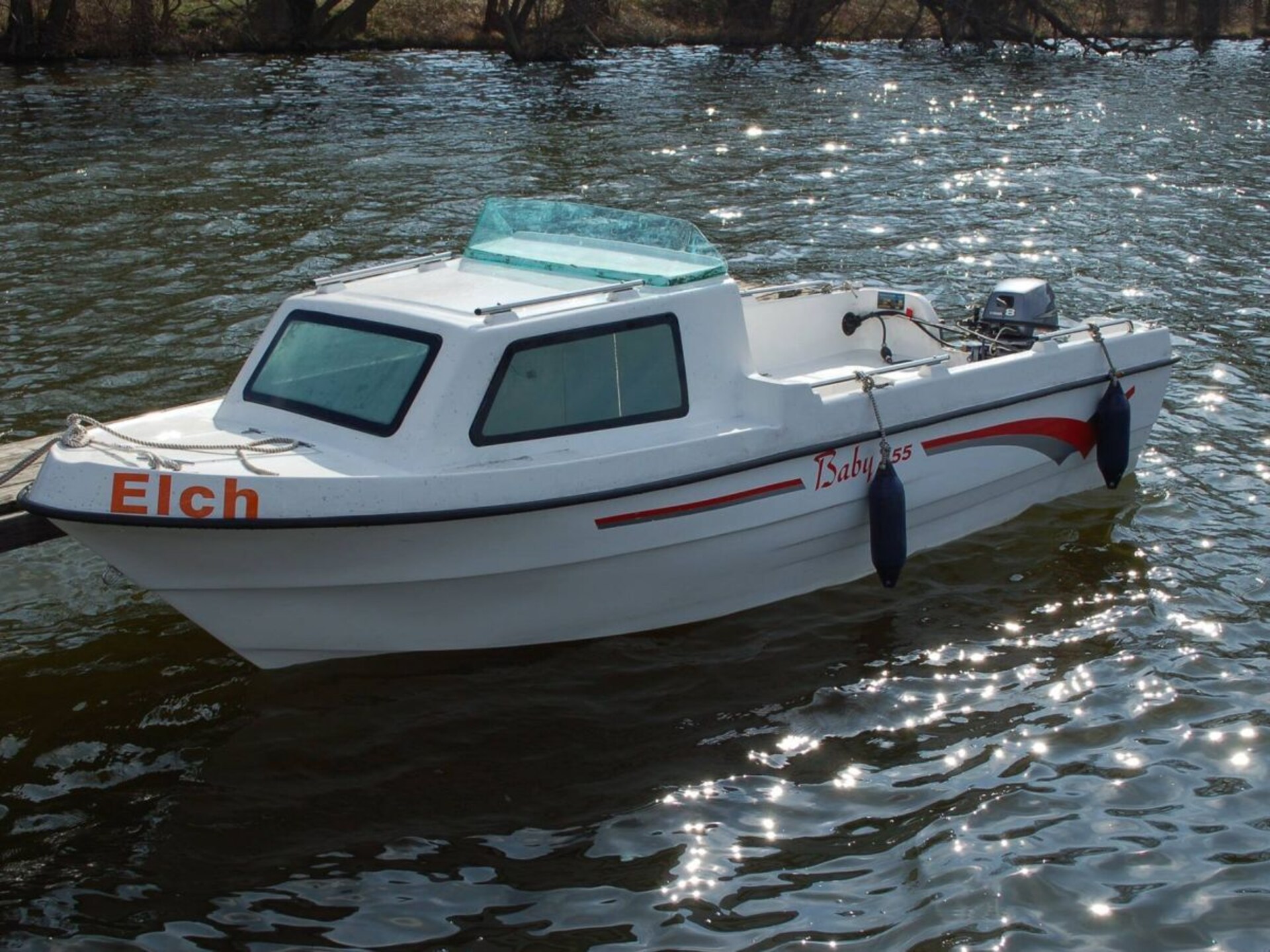 Knusse houten bungalow aan het meer met eigen kano en motorboot in Himmelpfort - foto 9