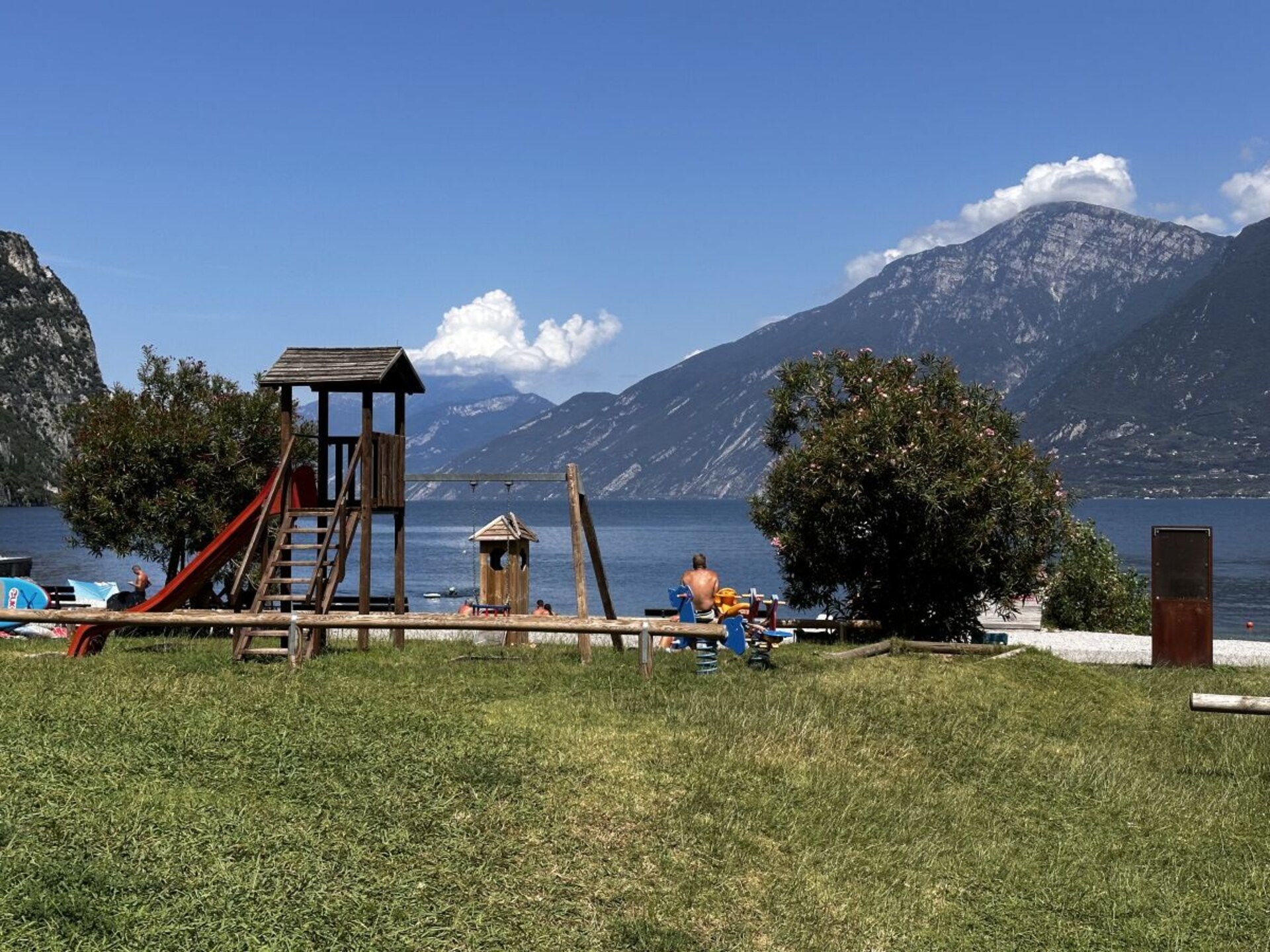 Panoramisch appartement met balkon en uitzicht op het Gardameer - foto 32