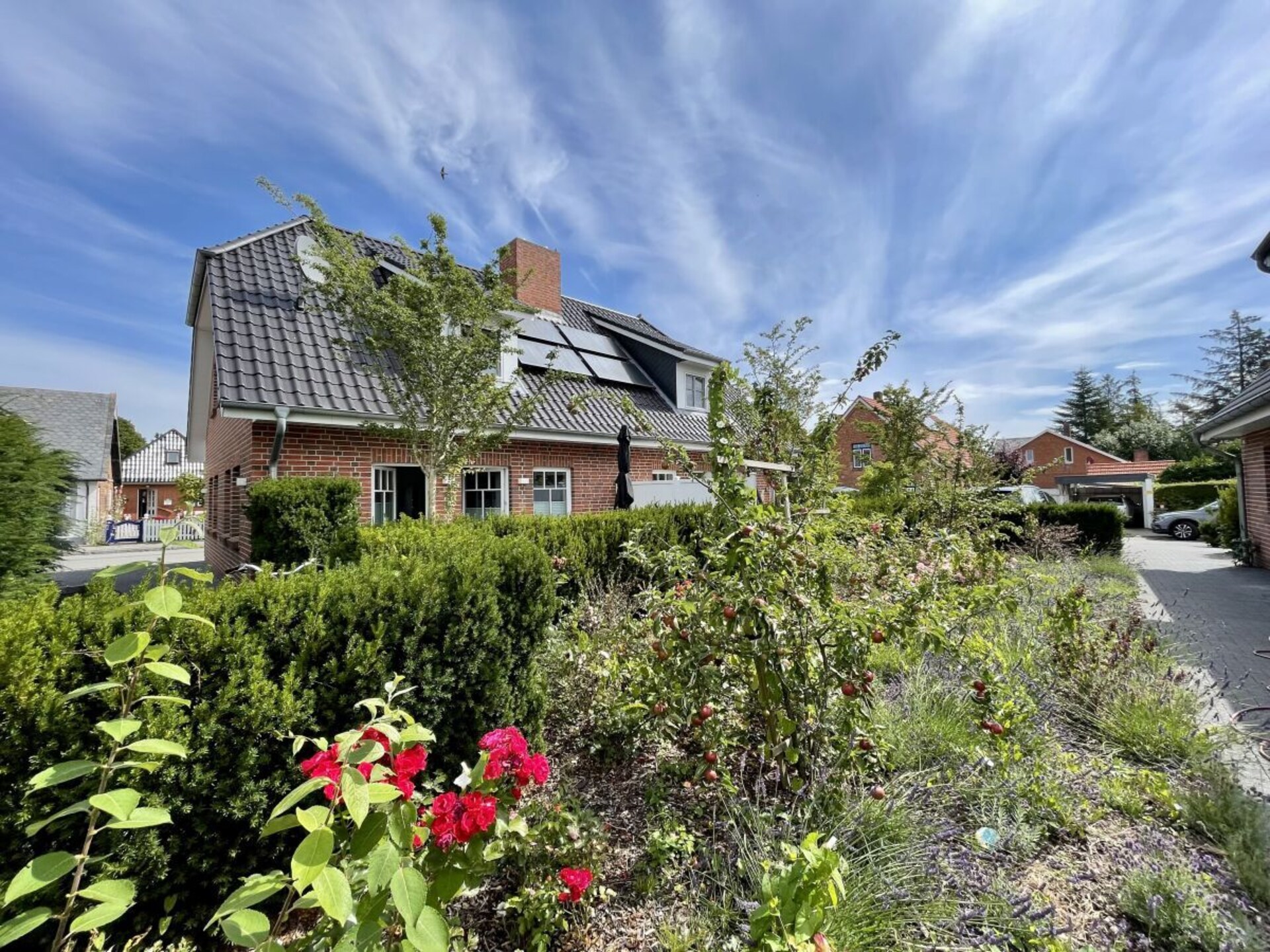 4-persoons vakantiehuis in Wyk met luxe terras en moderne voorzieningen - foto 1