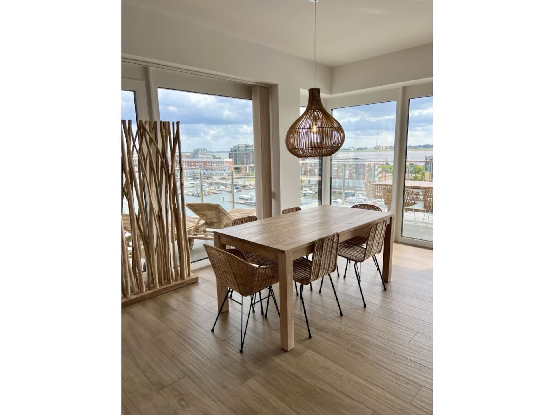 Lichte Seaside Loft in Bremerhaven voor 6 personen - foto 17