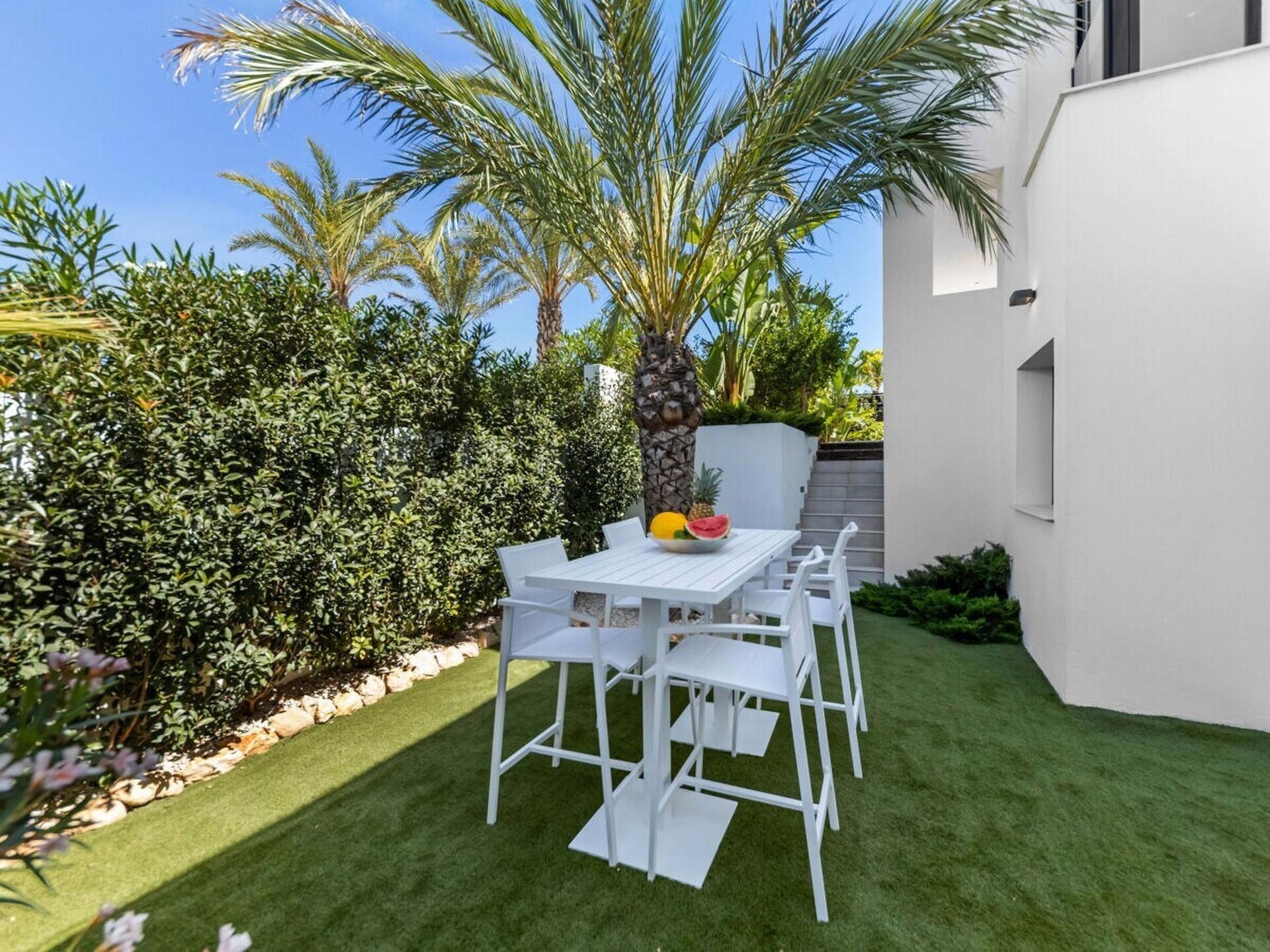 Luxe villa in Cumbre del Sol met overloopzwembad en zeezicht - foto 8
