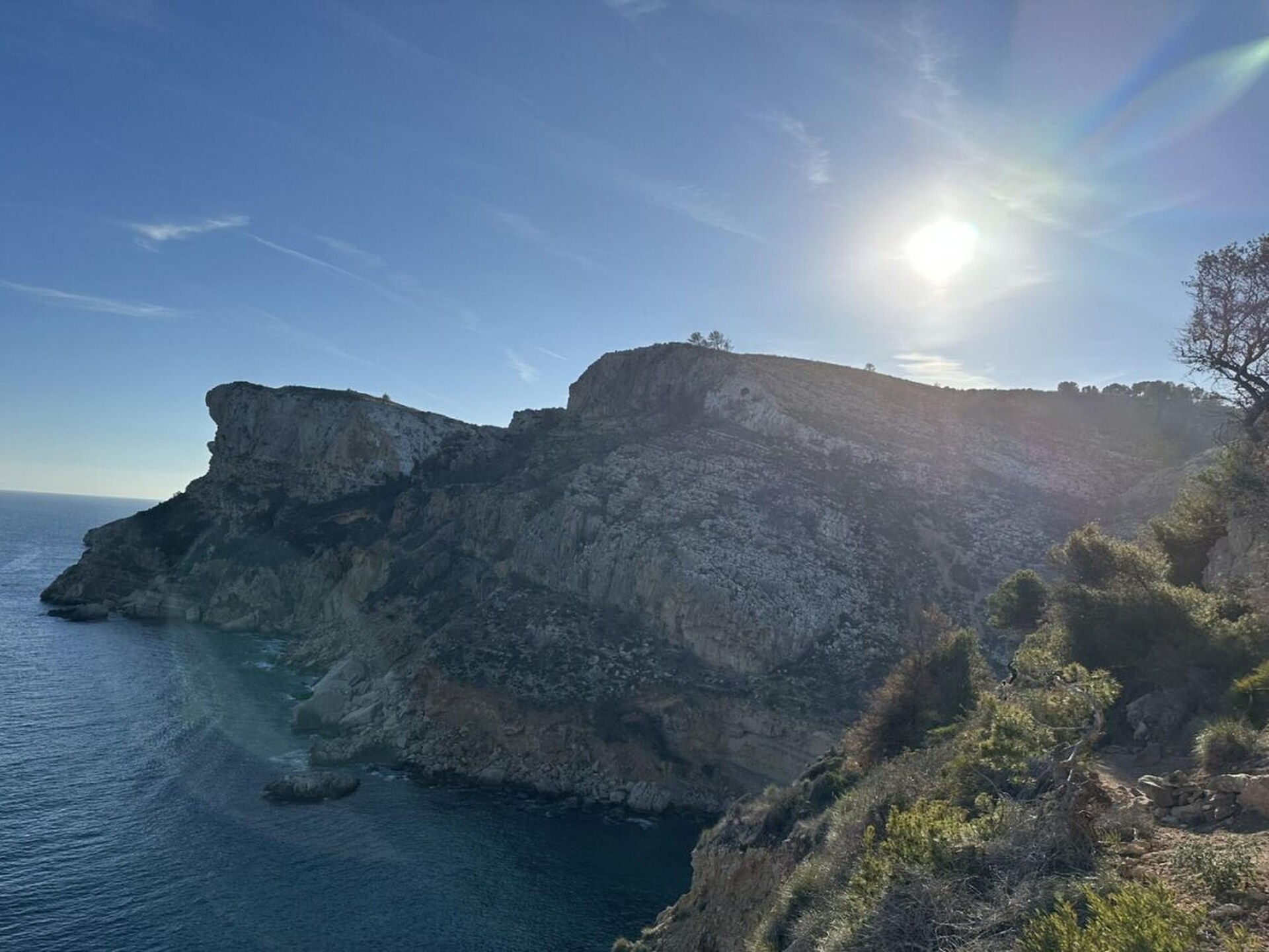 Luxe villa in Cumbre del Sol met overloopzwembad en zeezicht - foto 40