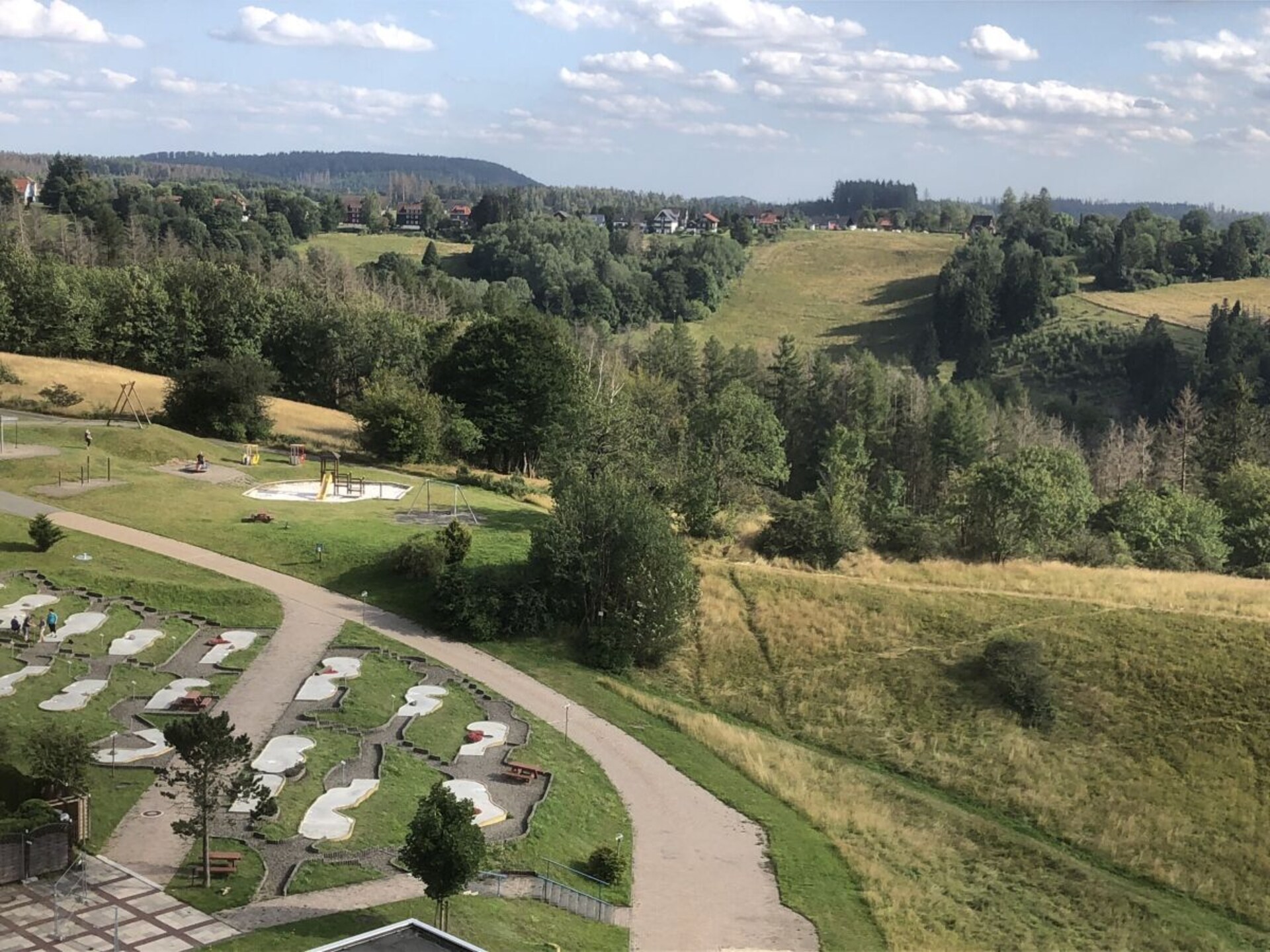 Modern appartement op 9e verdieping met panoramisch balkon in Hohegeiß - foto 12