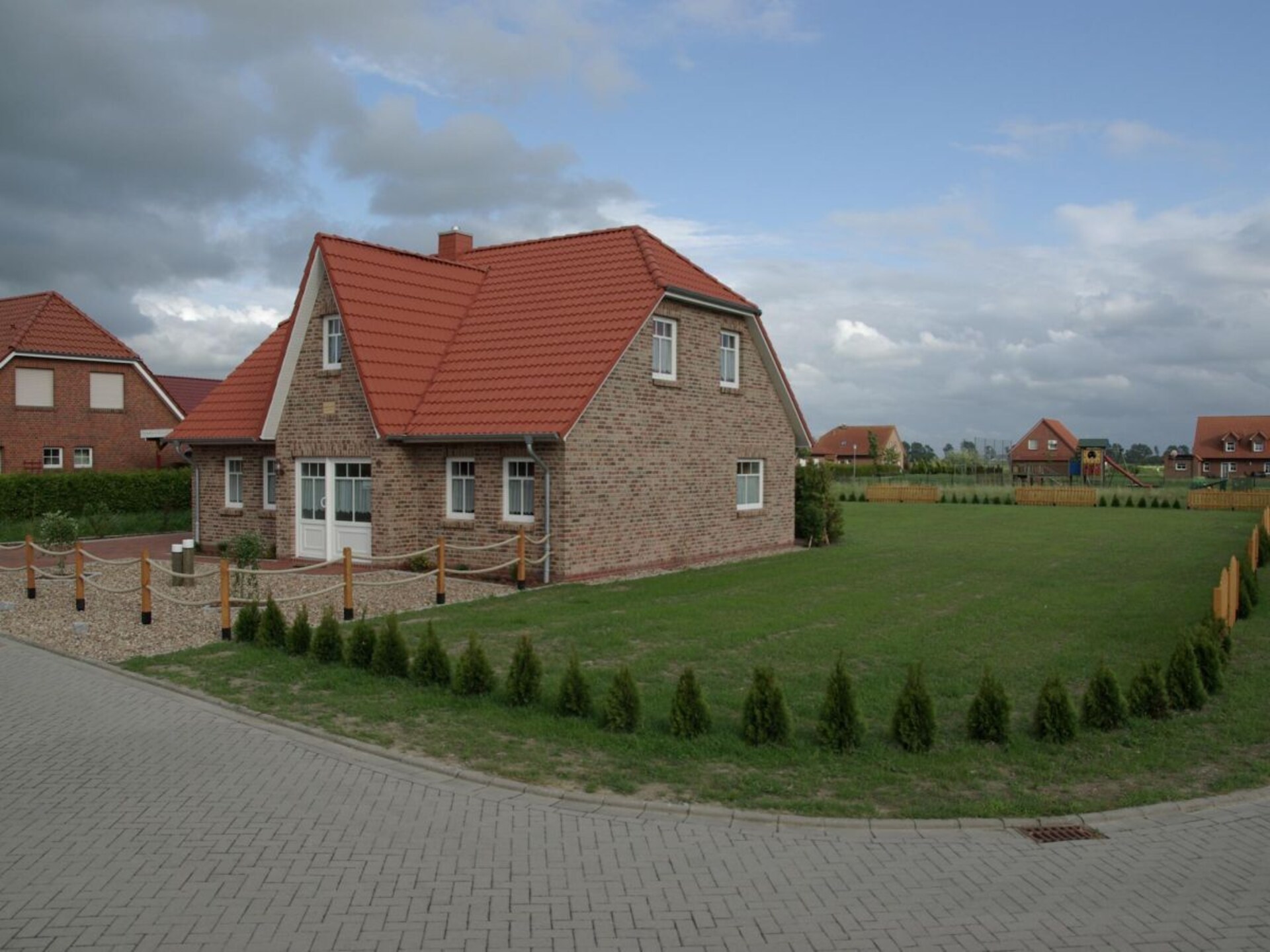 Ruim vakantiehuis voor 8 personen in Grimersum, vlakbij Greetsiel en de Waddenzee - foto 2