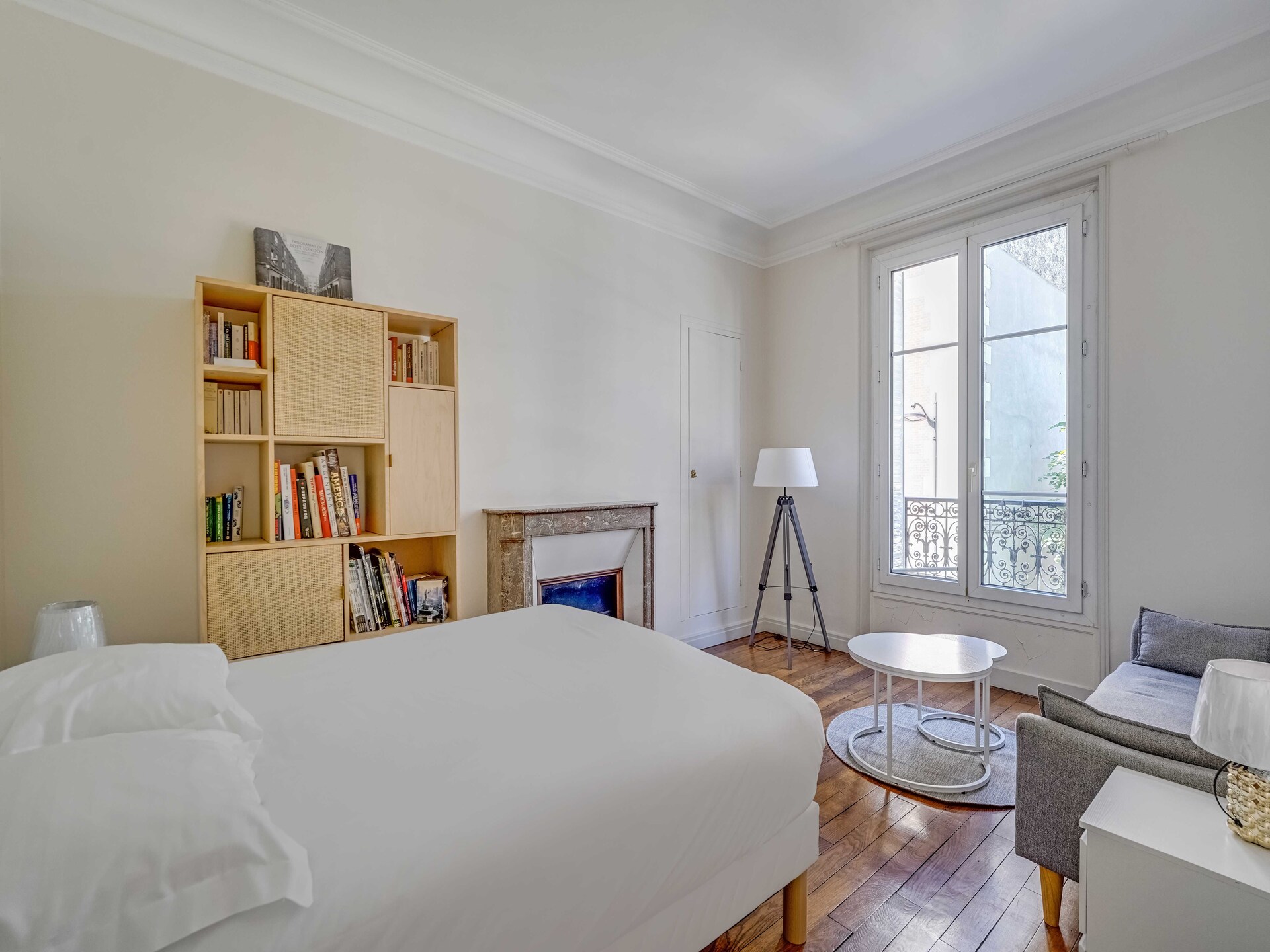 Ruim 3-kamerappartement in het 17e arrondissement, vlakbij Batignolles - foto 3