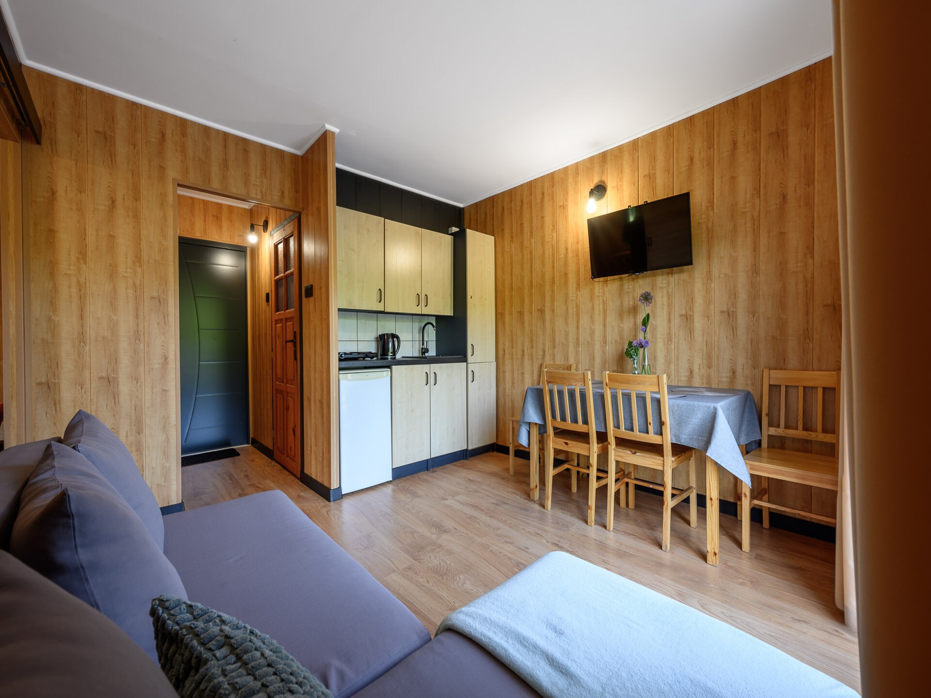 Rustgevend vakantiehuis met jacuzzi in Darlowo - foto 5