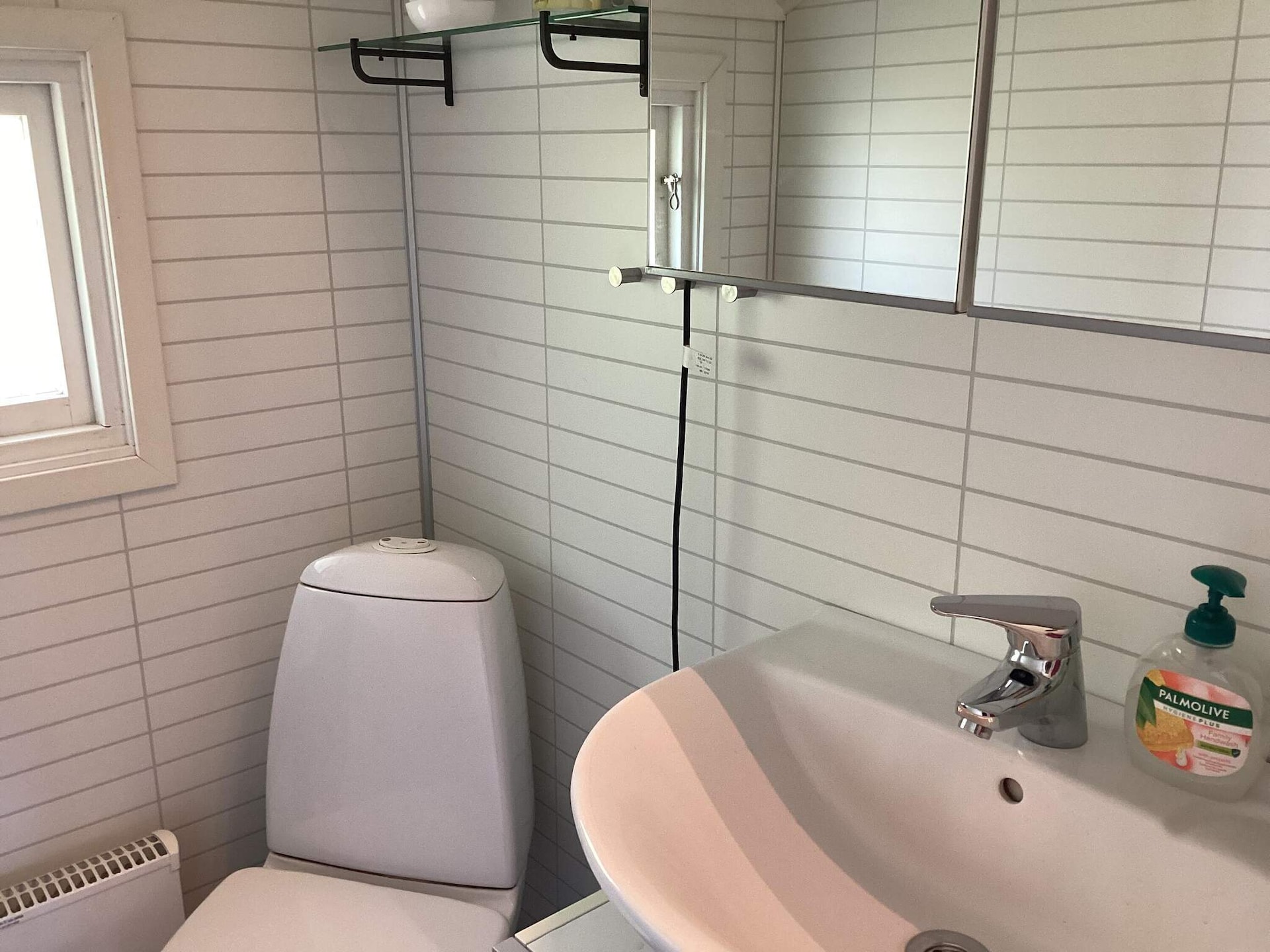 Sfeervol rood vakantiehuis nabij de kust in Falkenberg - foto 11
