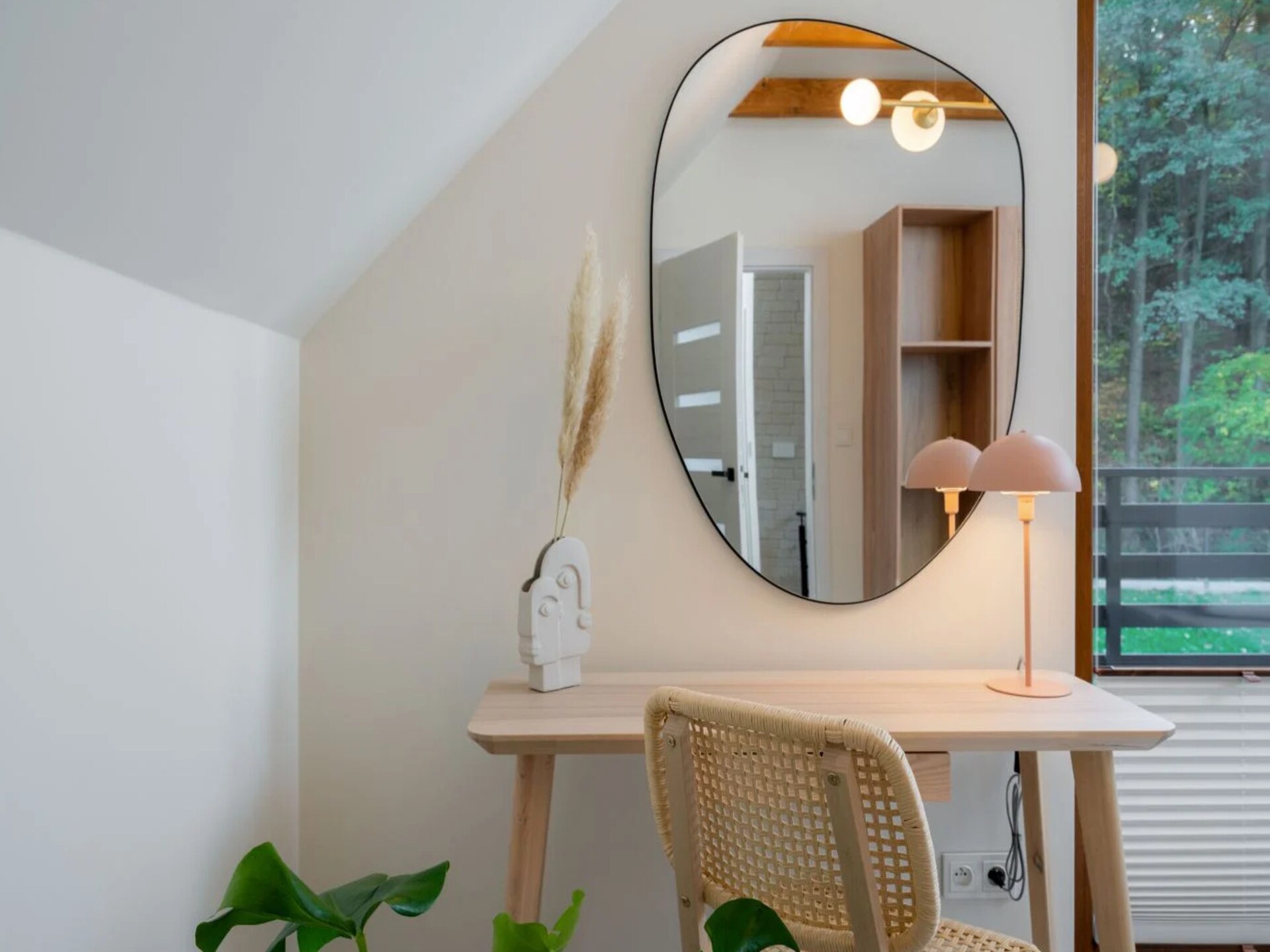 Stijlvol vakantiehuis met wellnessfaciliteiten in bosrijke omgeving - foto 27