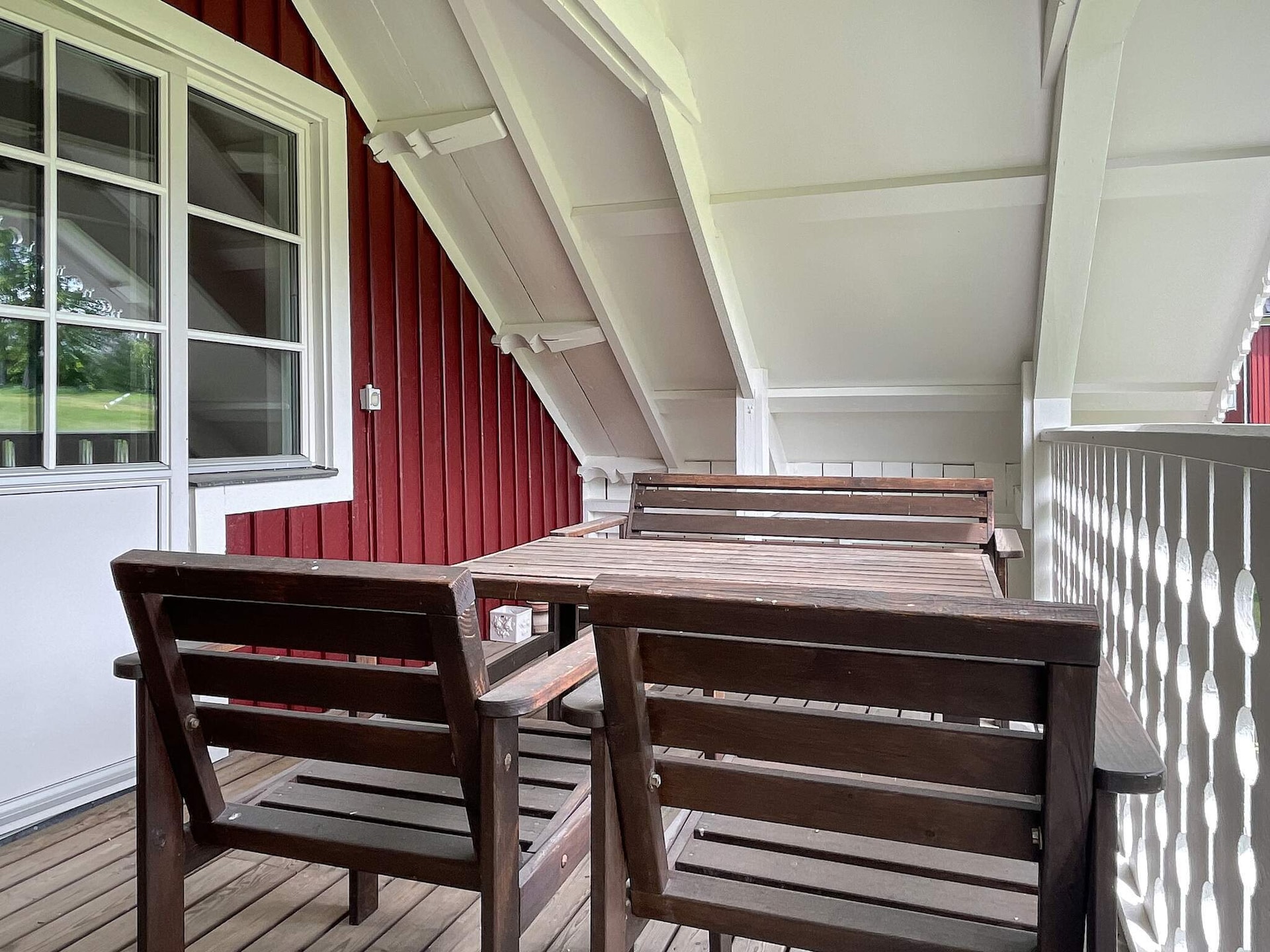 Idyllisch vakantiehuis bij het meer in Kristdala, Småland - foto 11