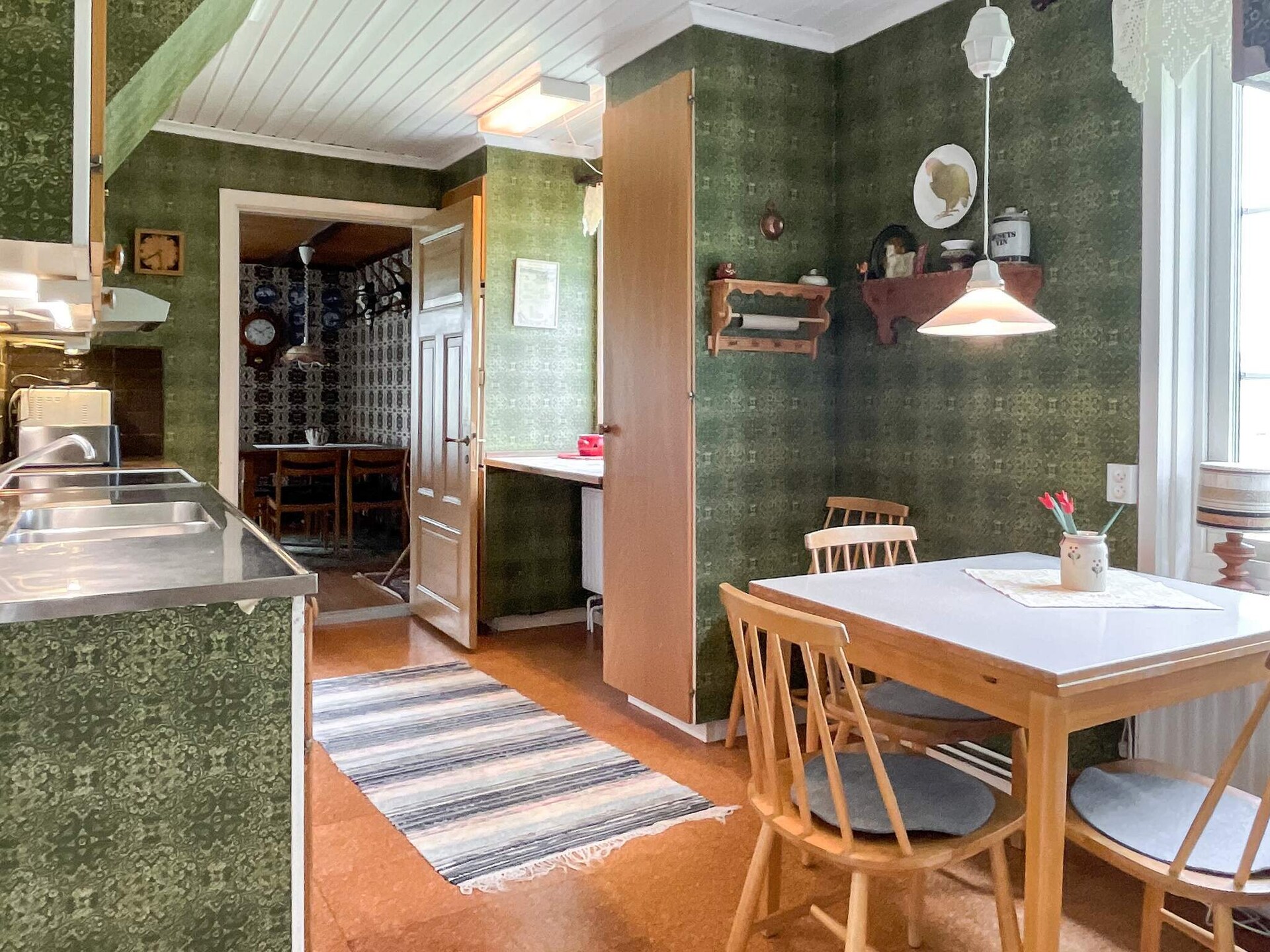 Idyllisch vakantiehuis bij het meer in Kristdala, Småland - foto 34