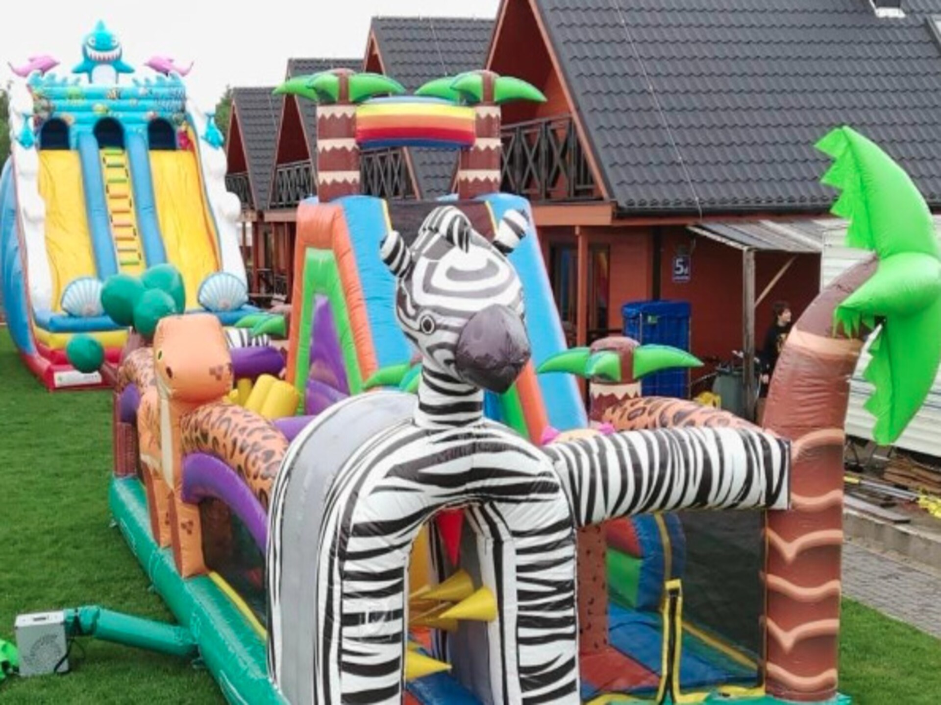 6-persoons vakantiehuis in Mielno op 1,3 km van de zee - foto 14