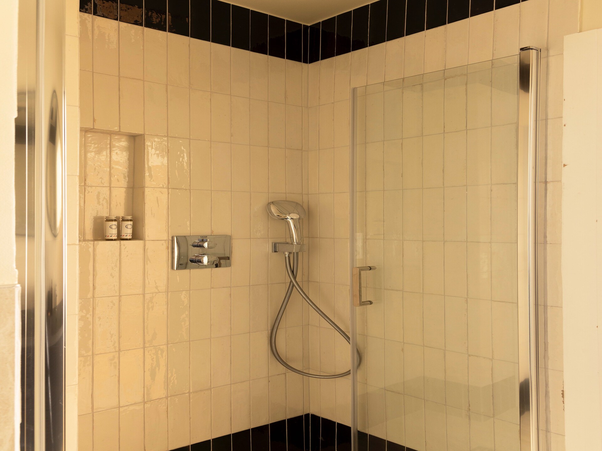 Licht appartement met 2 slaapkamers bij Montmartre - foto 27