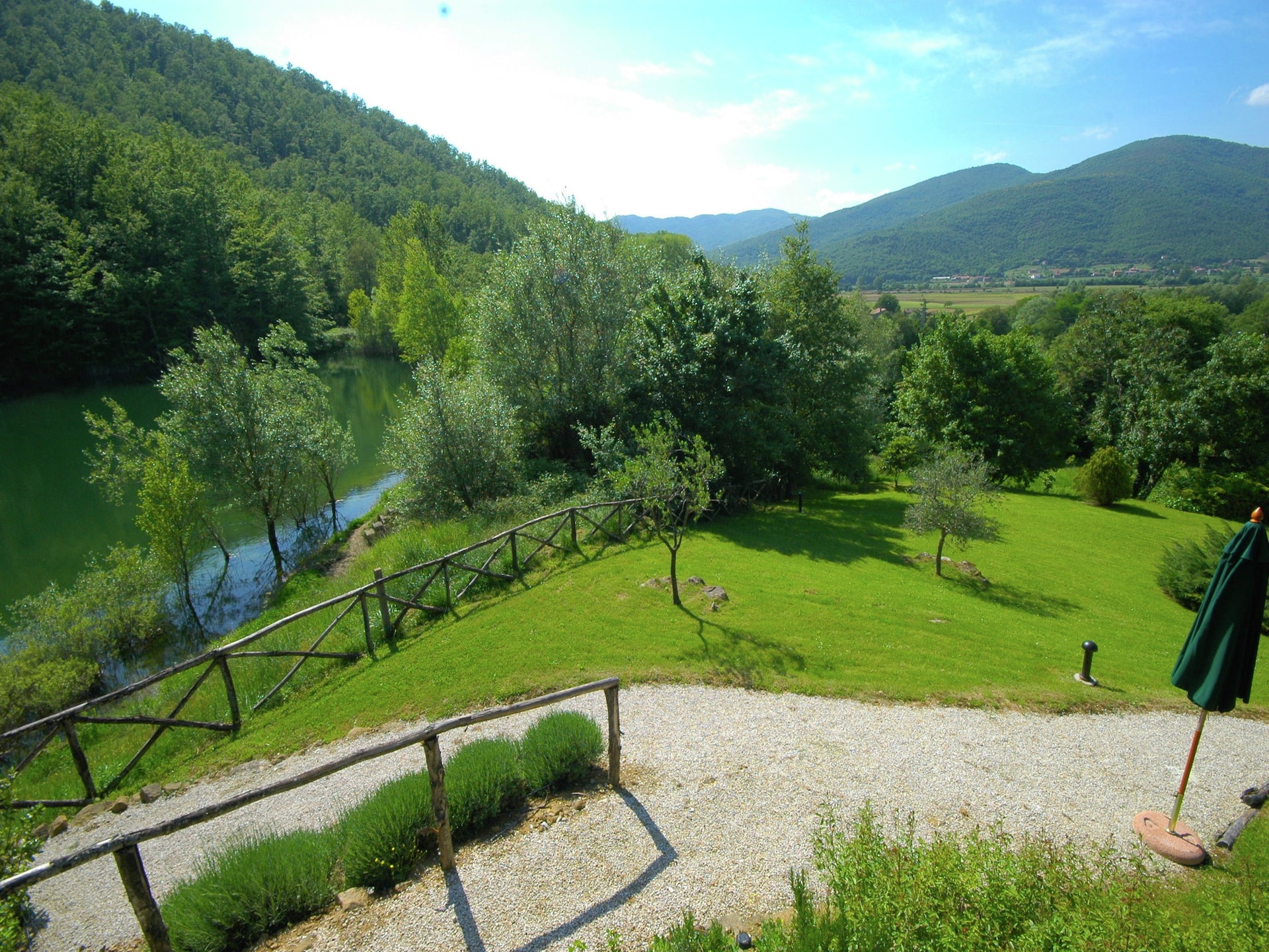 Op 1,0 km van het centrum: ruim vakantiehuis in Lisciano Niccone - foto 50