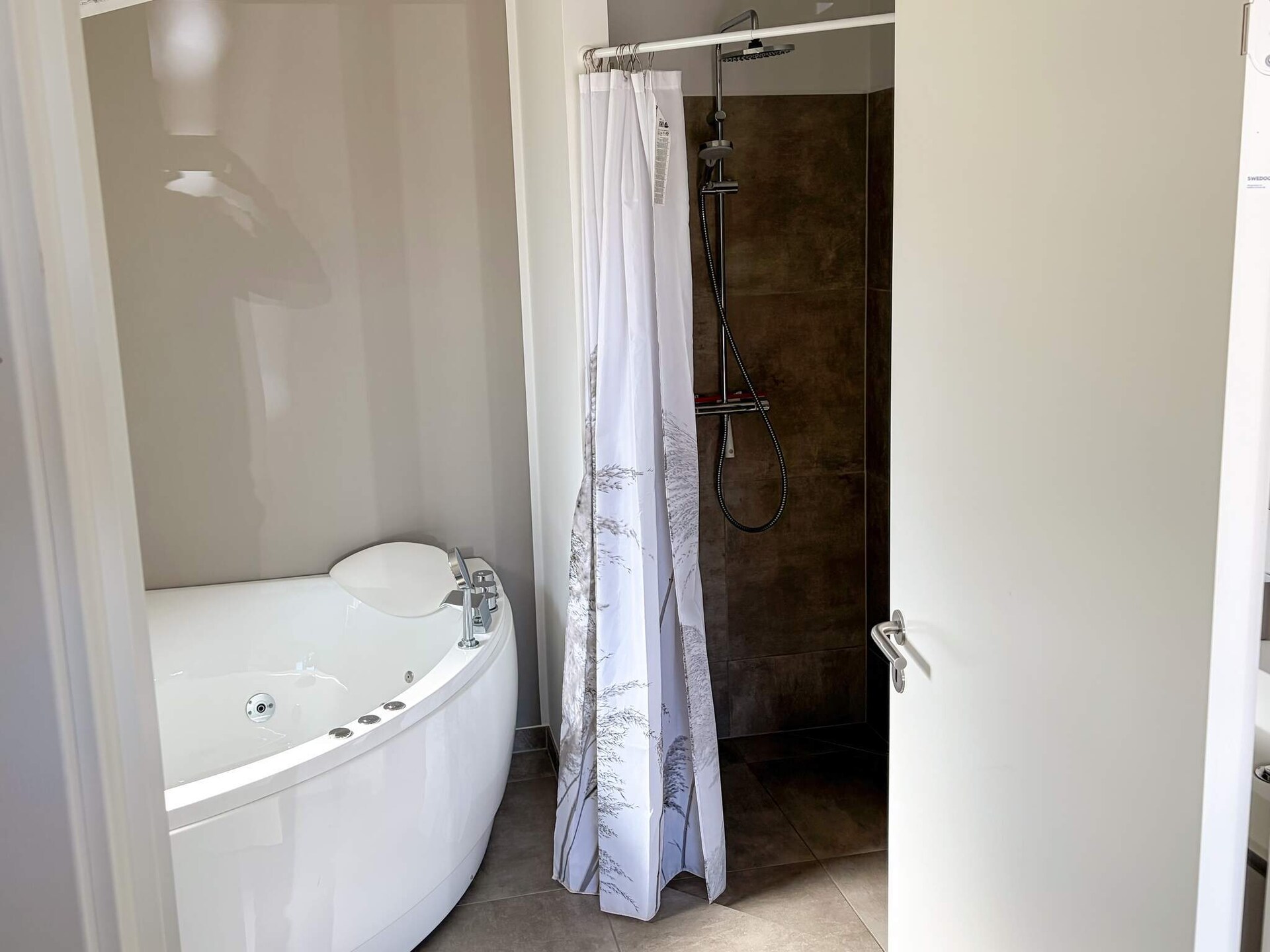 Ruim vakantiehuis aan de golfbaan in Fårvang voor 14 personen - foto 19