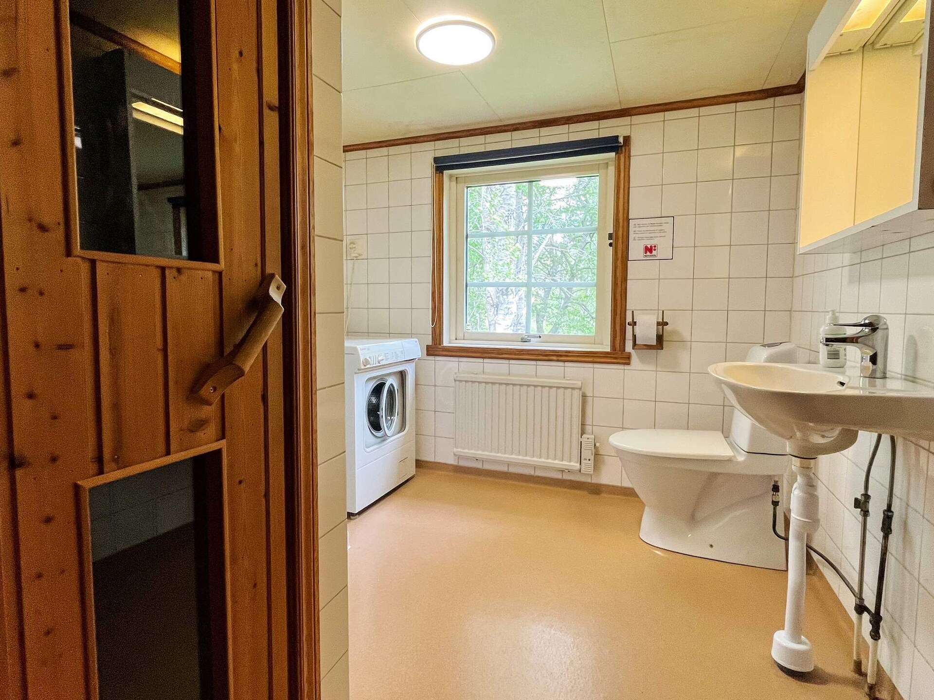 Vrijstaand vakantiehuis met sauna aan de golfbaan in Kristdala - foto 36
