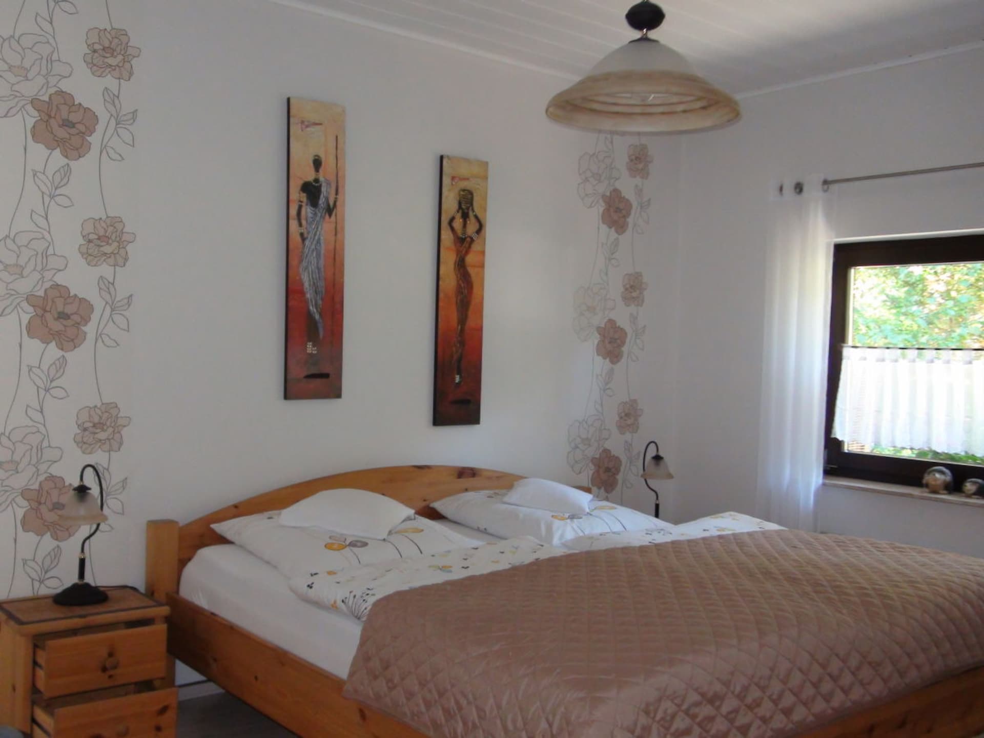Ruim vakantiehuis in Zell-Mosel met terras aan de beek - foto 11