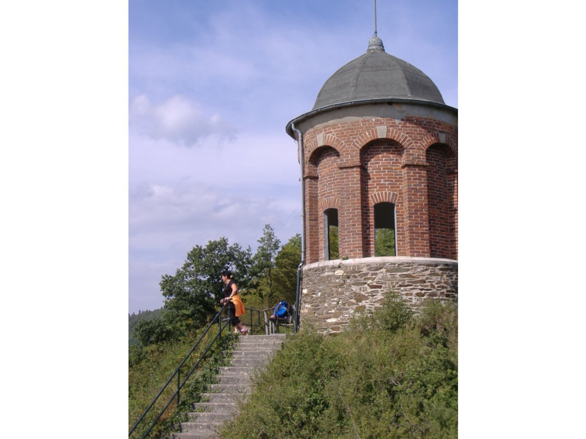 Ruim vakantiehuis in Zell-Mosel met terras aan de beek - foto 19