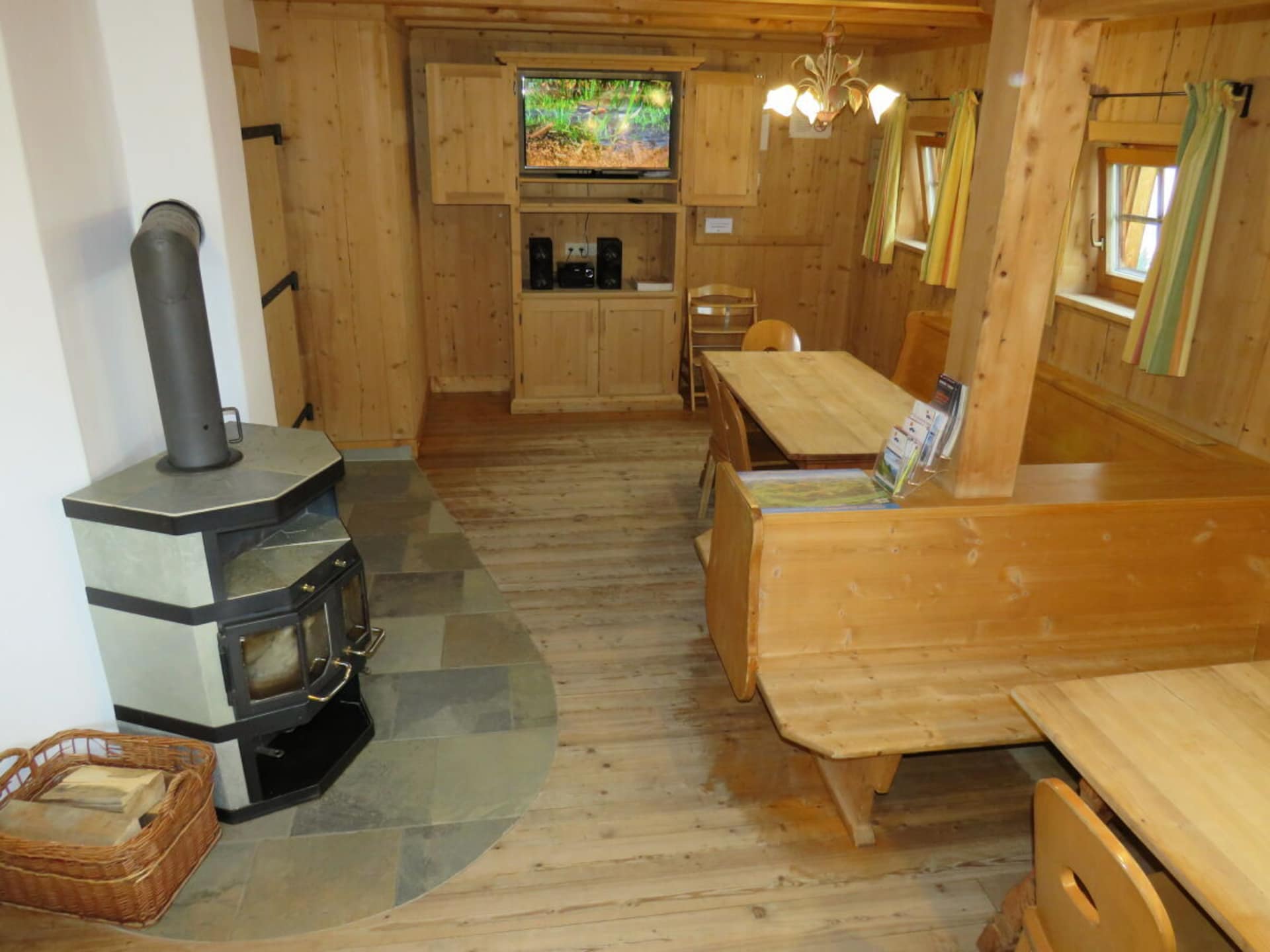Aan de piste: Ruim vakantiehuis voor 22 personen in Wildschönau - foto 8