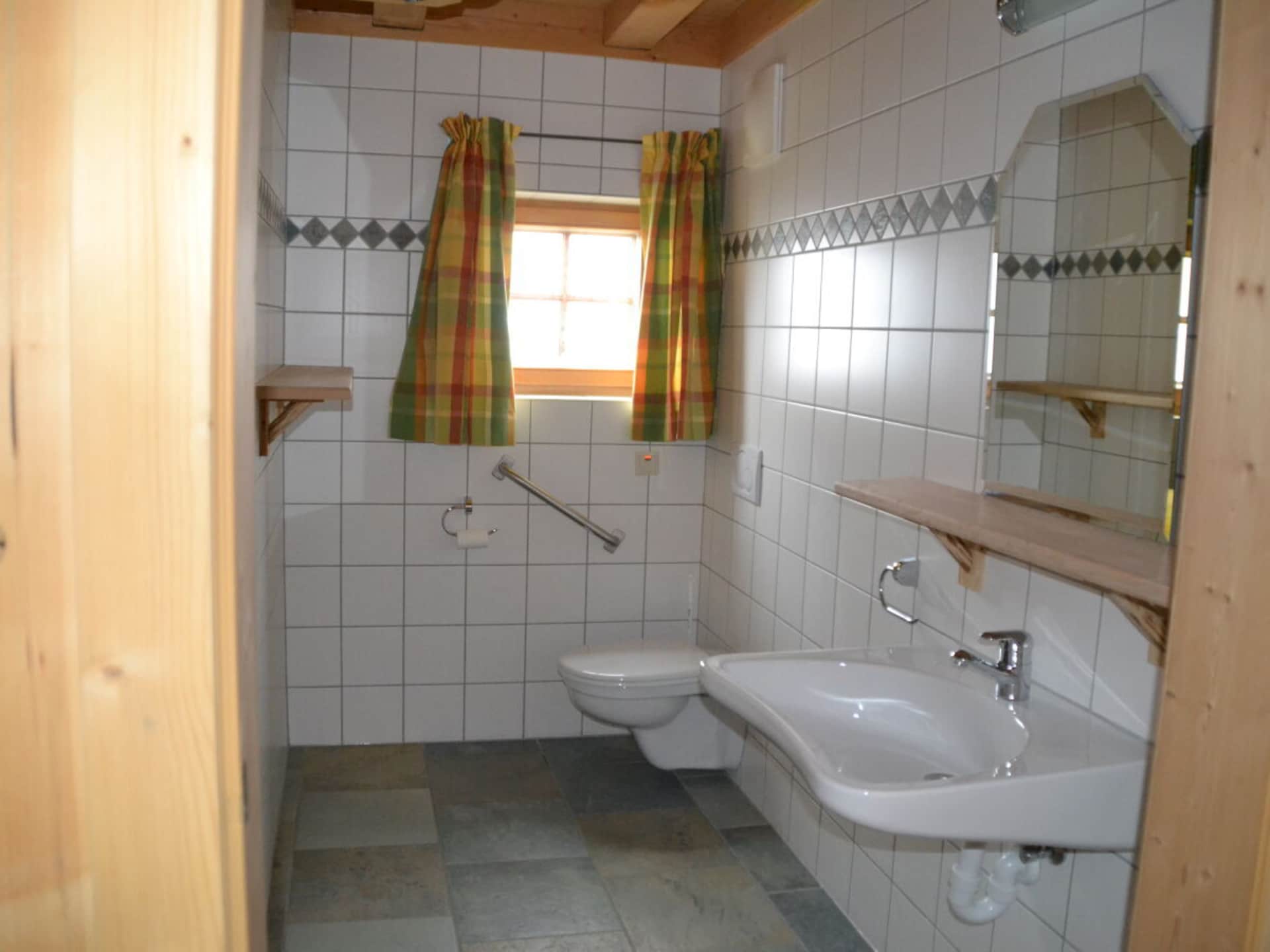 Aan de piste: Ruim vakantiehuis voor 22 personen in Wildschönau - foto 14